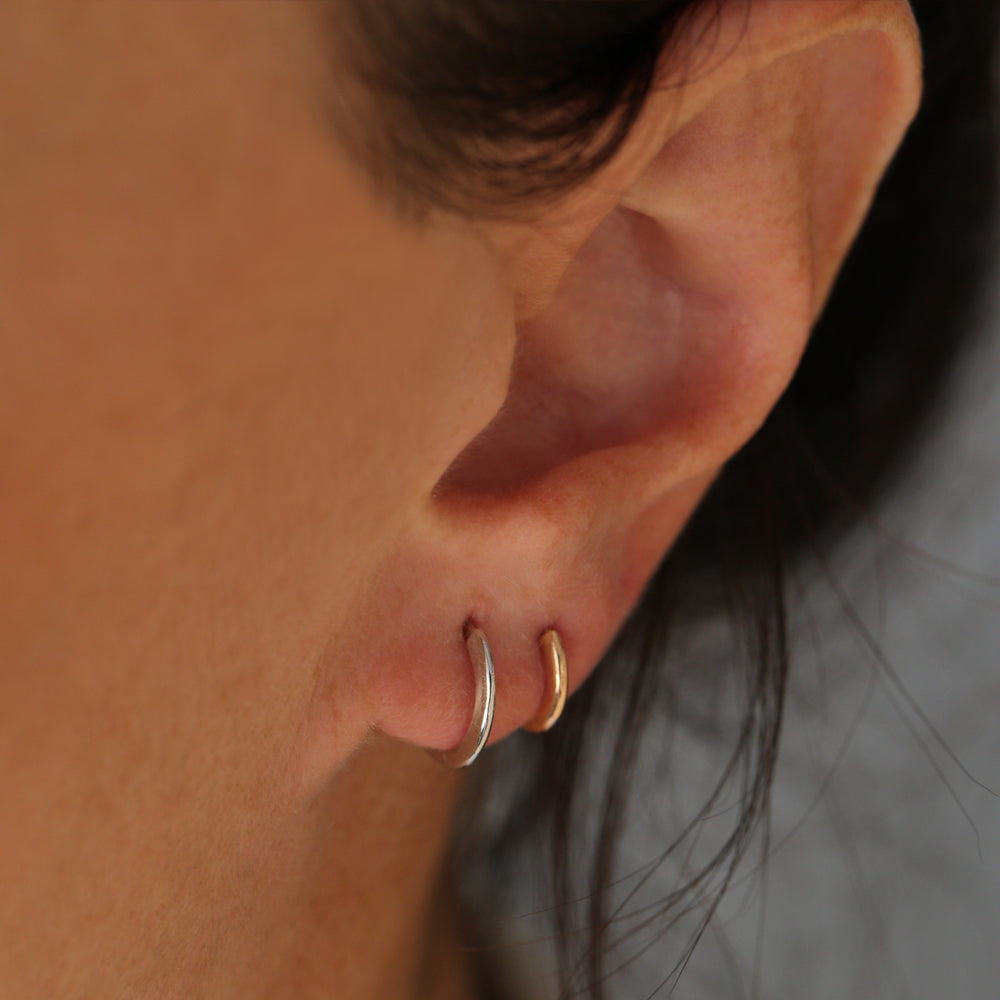 OBFJ0179 - 14k Rose Gold Mini Plain Huggies 3
