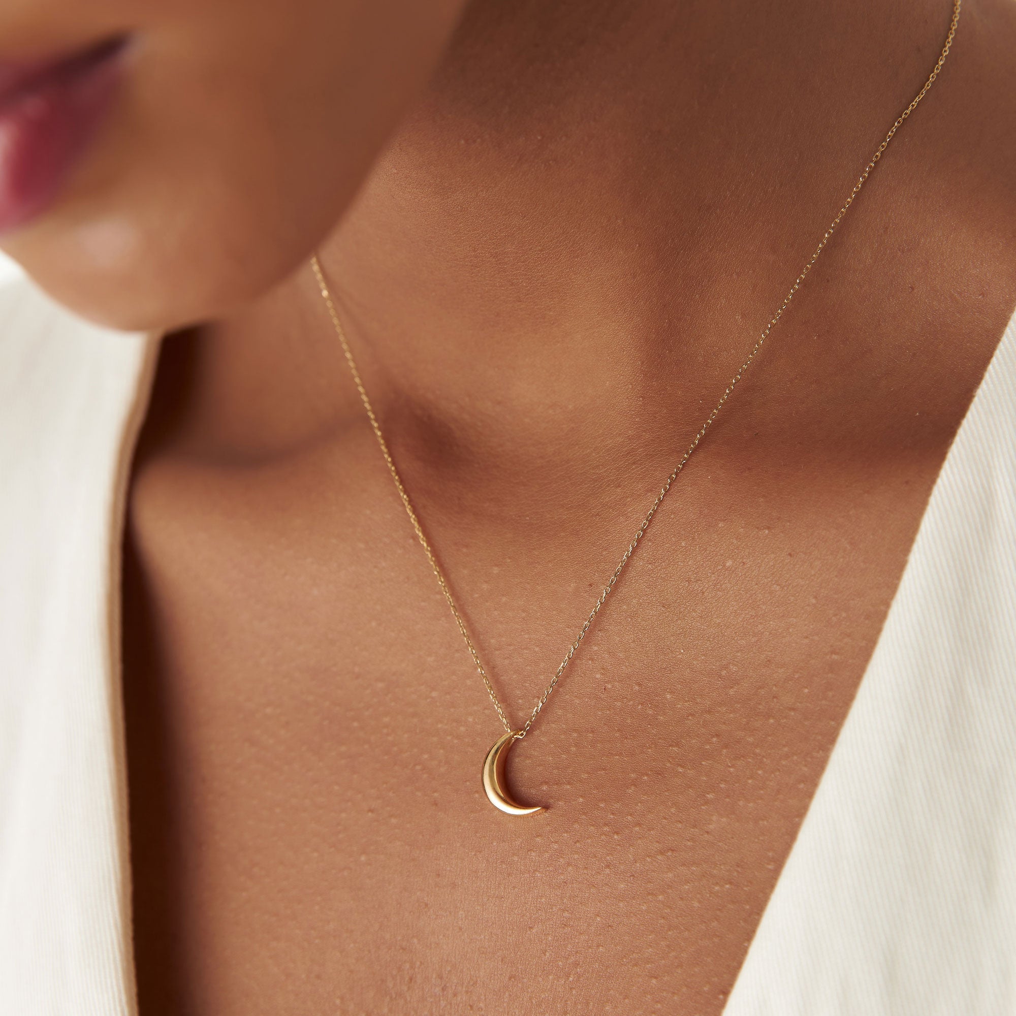 OBFJ1260 - 14K Half Moon Crescent Charm Necklace 2