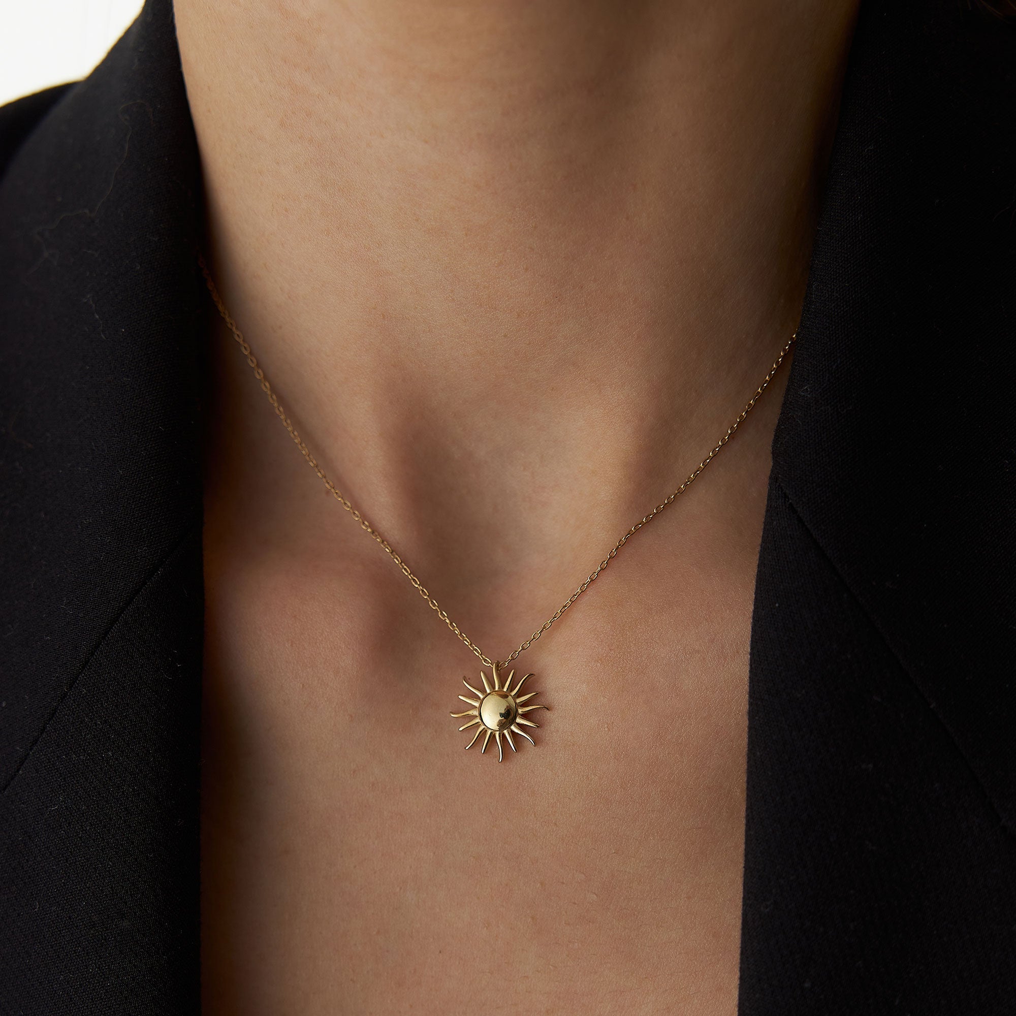 OBFJ1252 - 14k Gold Glowing Sun Charm Necklace 3