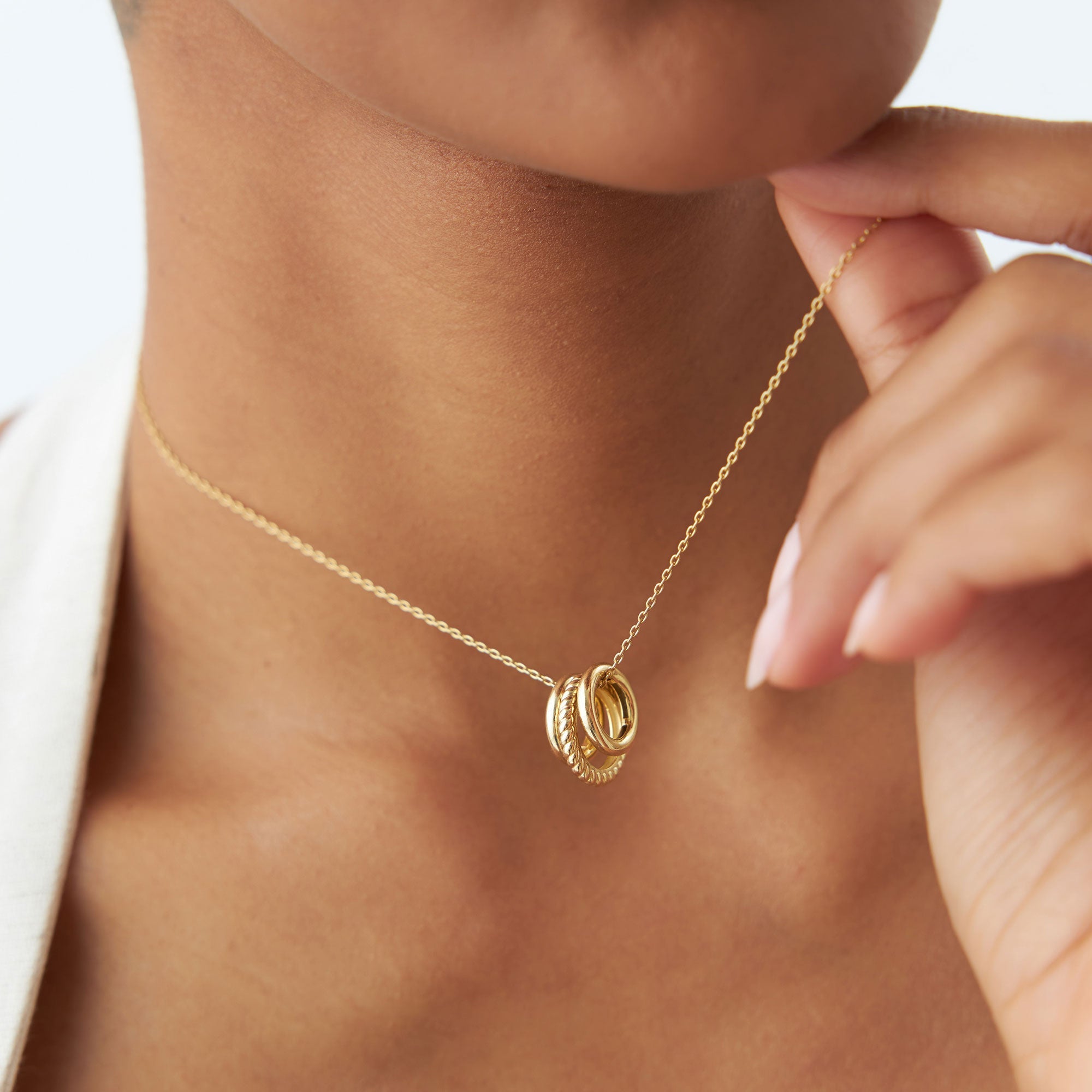 OBFJ0928 - 14k Three Ring Eternity Circle Necklace 2