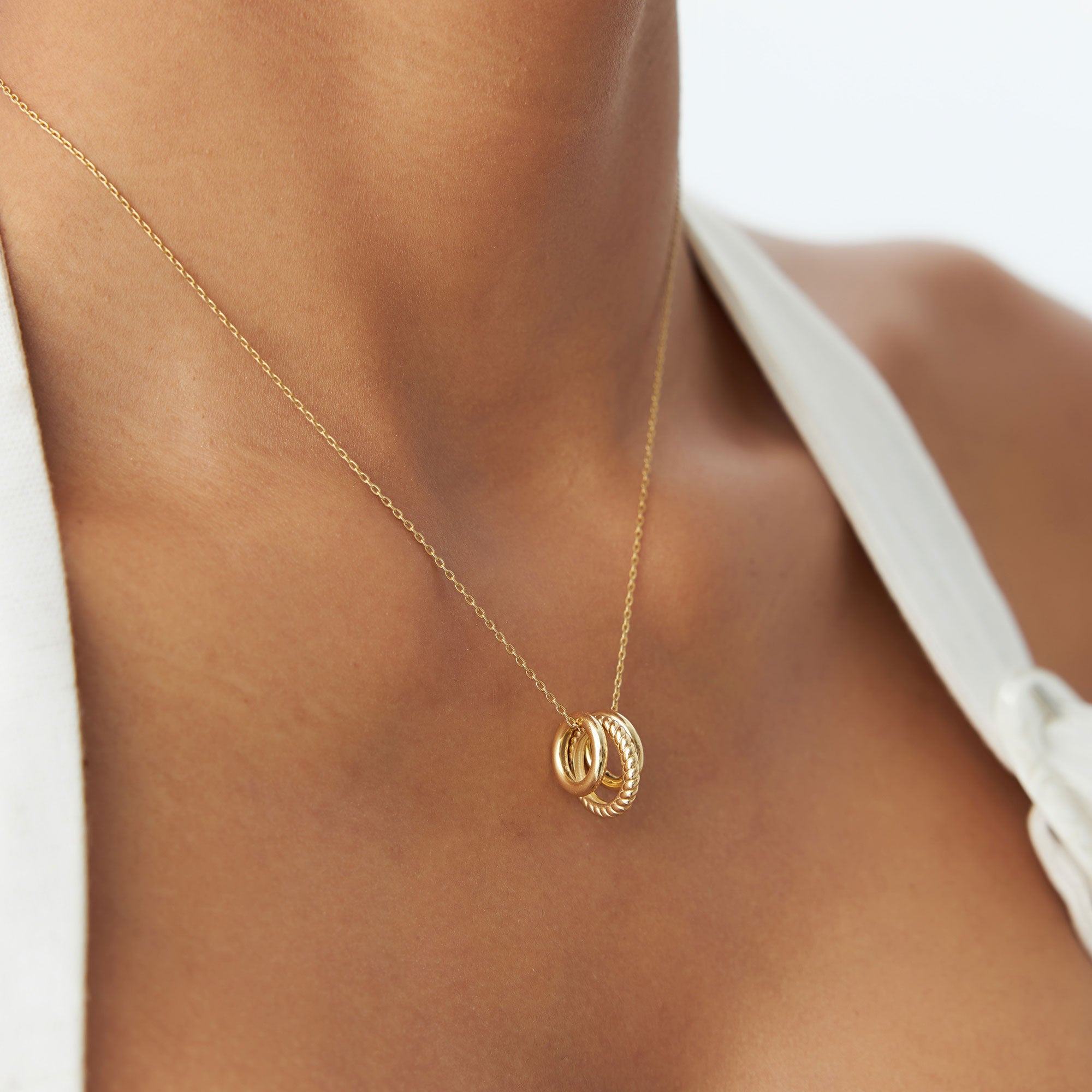 OBFJ0928 - 14k Three Ring Eternity Circle Necklace 3