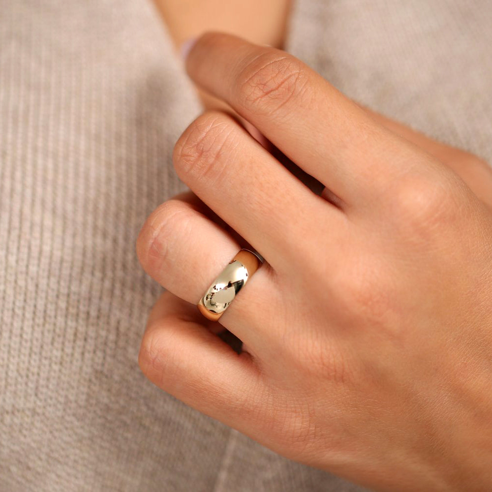 OBFJ1986 - 14k Classic 6MM Dome Wedding Ring 2
