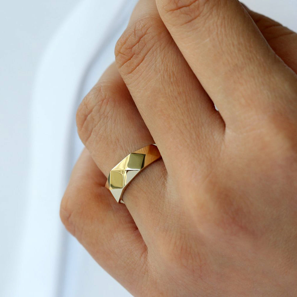 OBFJ2025 - 14k Pattern Bold Statement Ring 3