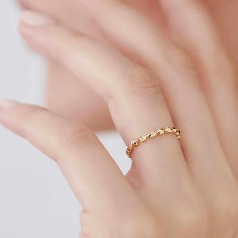 OBFJ1532 - 14k Petite Mini Pyramid Ring 2
