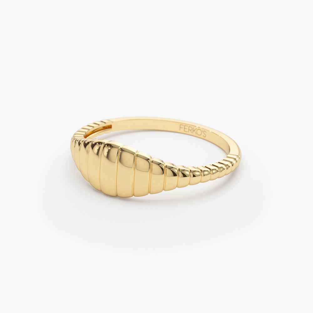 OBFJ1545 - 14k Minimalist Wave Signet Ring 6