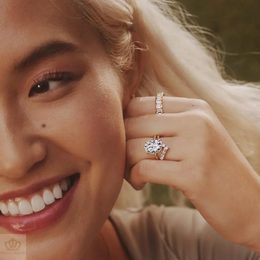 Desirée Contoured Wedding Band Ring - LR108 Camélia™