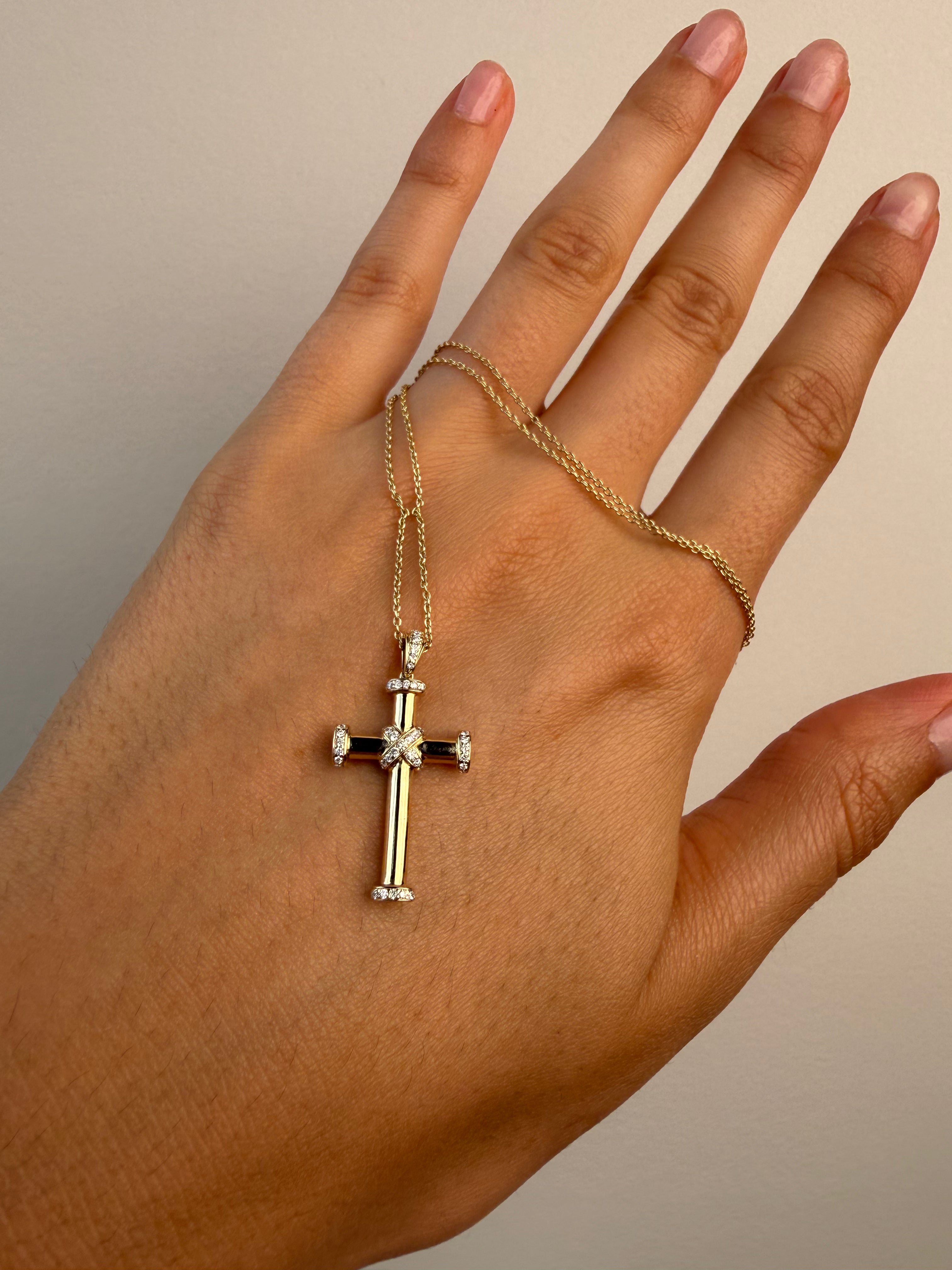 OBFJ0043 - 14K Gold Contemporary Diamond Cross Necklace 4