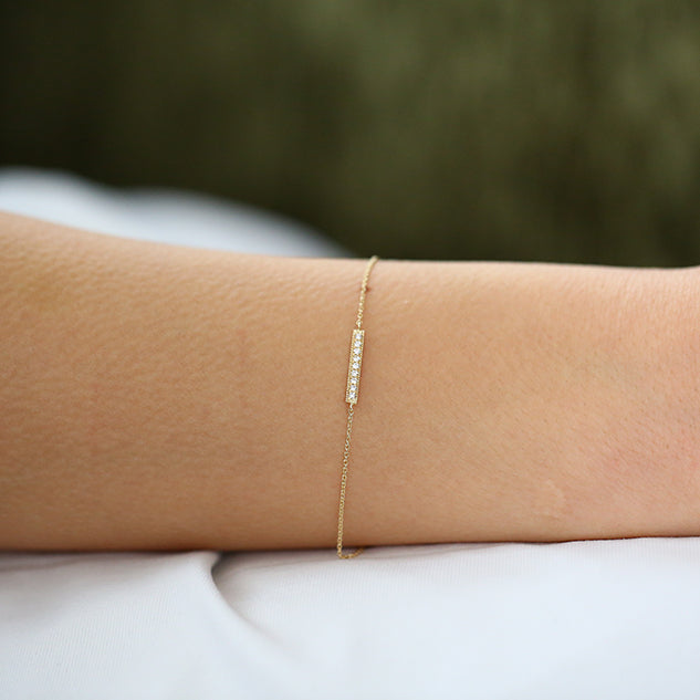 OBFJ1592 - 14k Diamond Bar Bracelet 2
