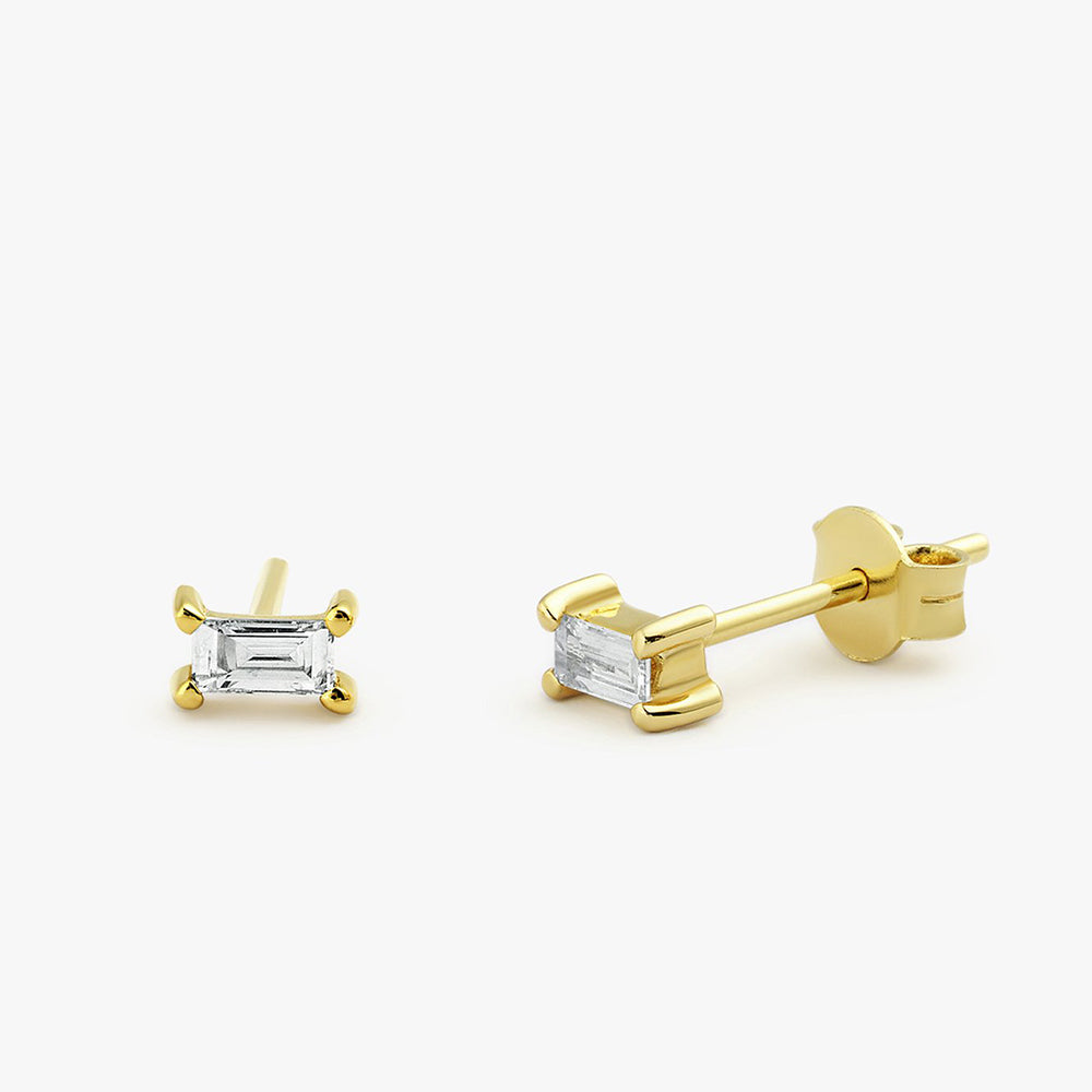 OBFJ1583 - 14K Gold Baguette Cut Diamond Stud Earrings 1