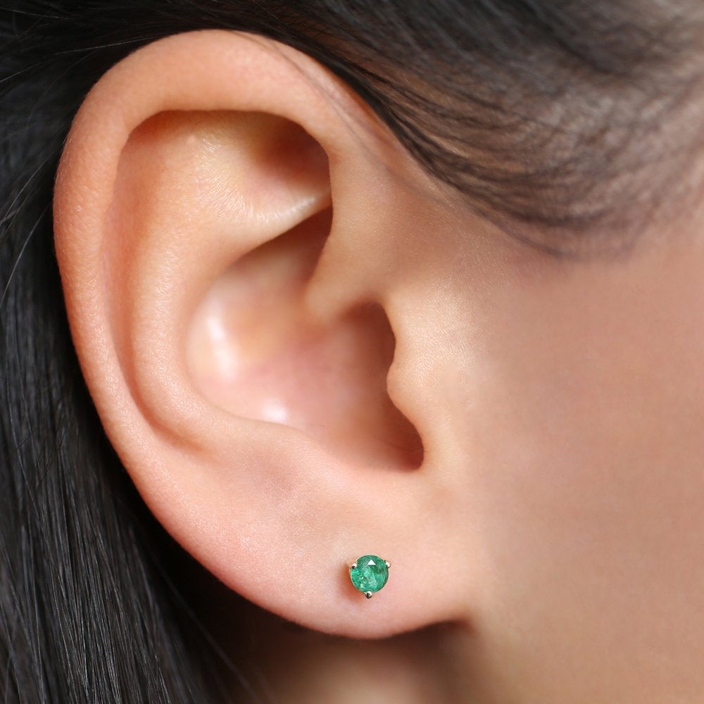 OBFJ1686 - 14K Gold Round Cut Emerald Stud Earrings 2