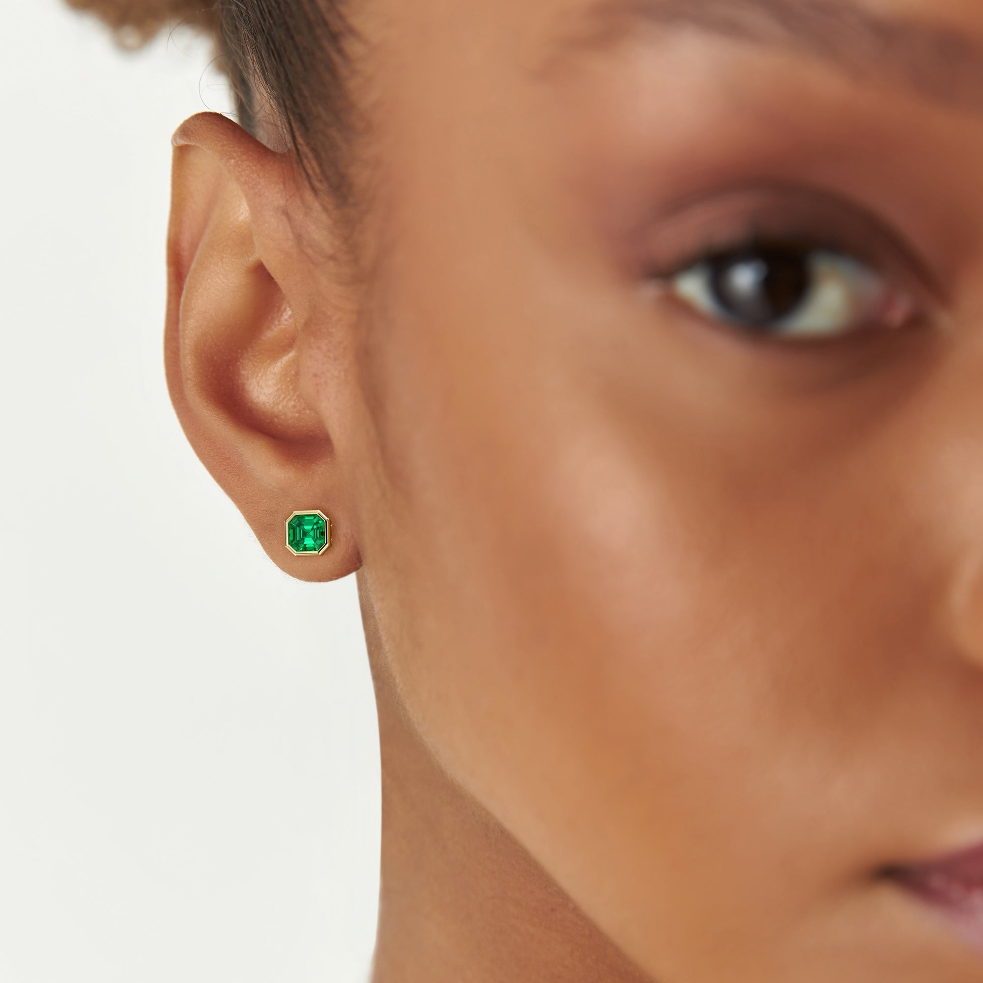 OBFJ0376 - 2.30 Ctw 14k Asscher Cut Lab Grown Colombian Emerald Bezel Stud Earrings - Enna 4