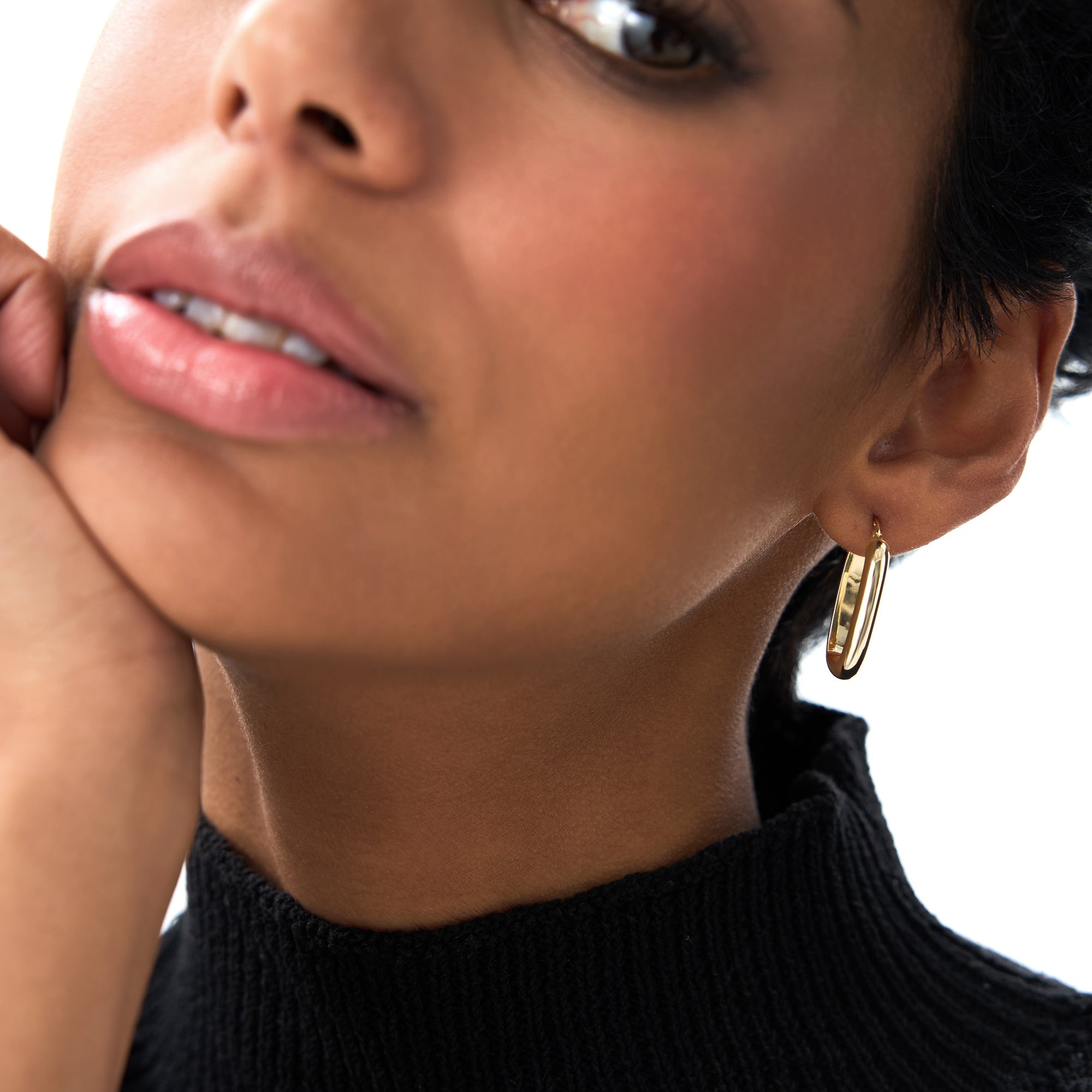 OBFJ0735 - 14K Gold Oval Dome Hoop Earrings 4