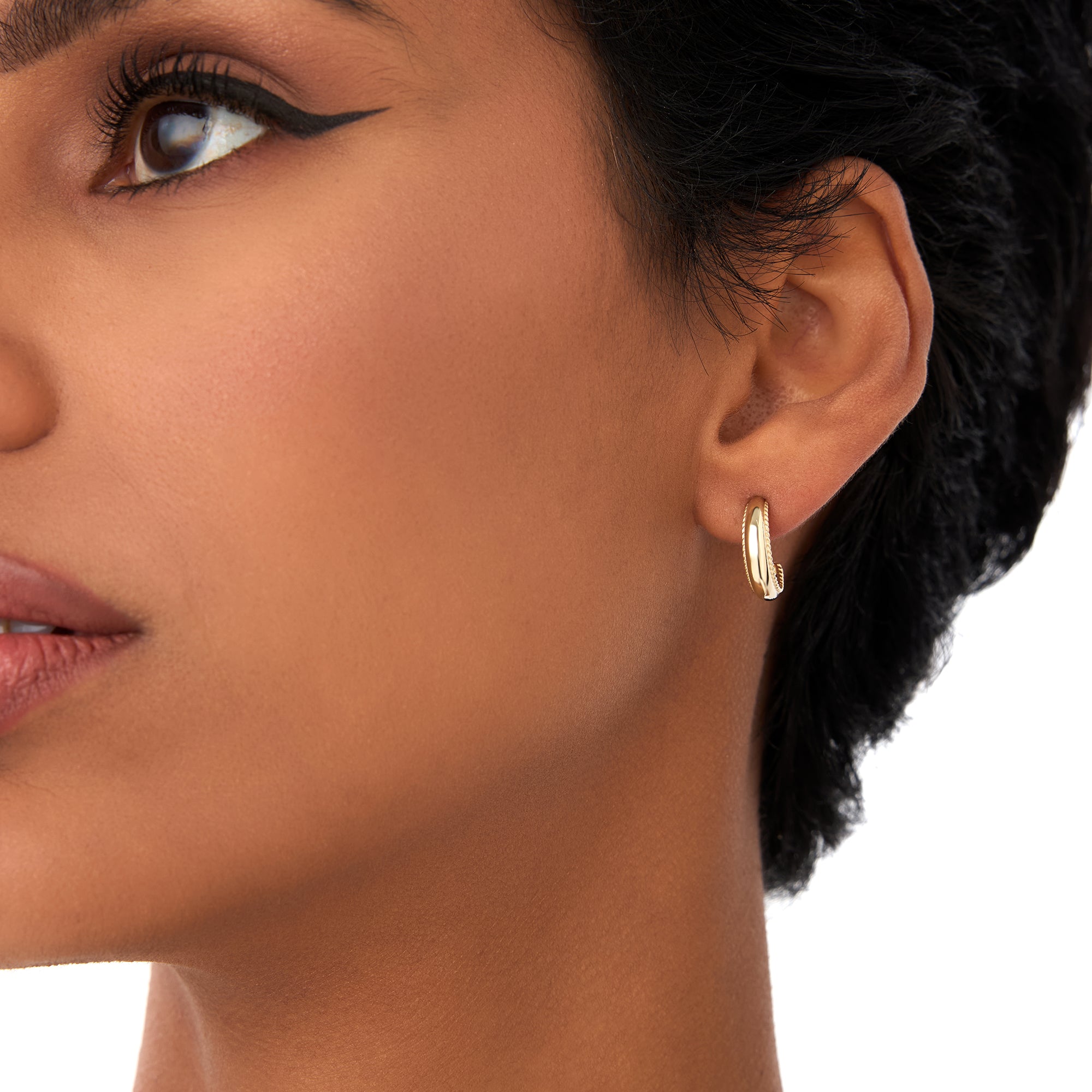 OBFJ0427 - 14k Gold Rope Edge Hoop Earrings 2