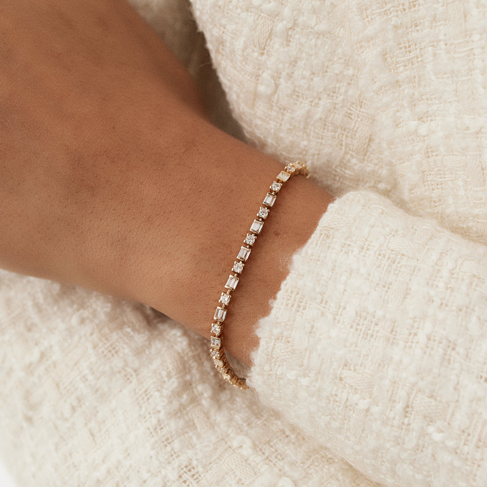 OBFJ1498 - 14k Baguette & Round Natural Diamond Tennis Bracelet 3
