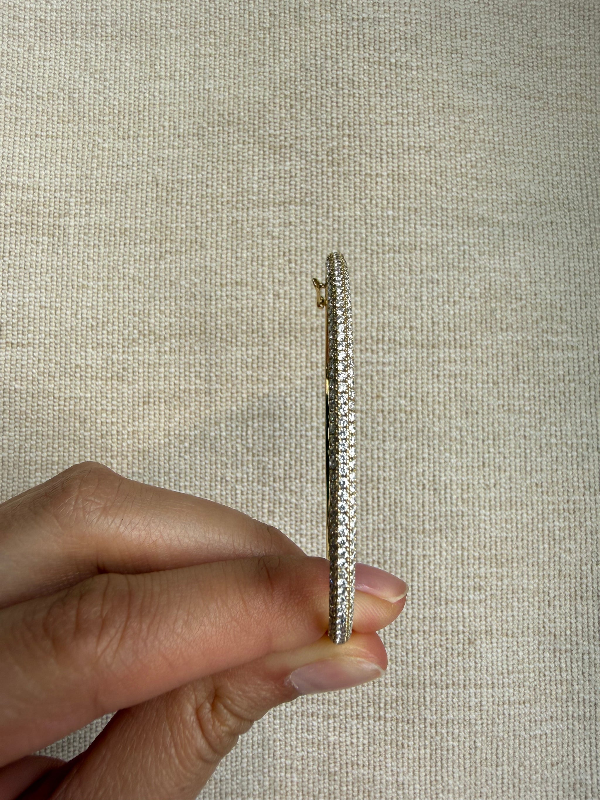 OBFJ0042 - 14K Gold Triple Row Diamond Hinged Bangle 3