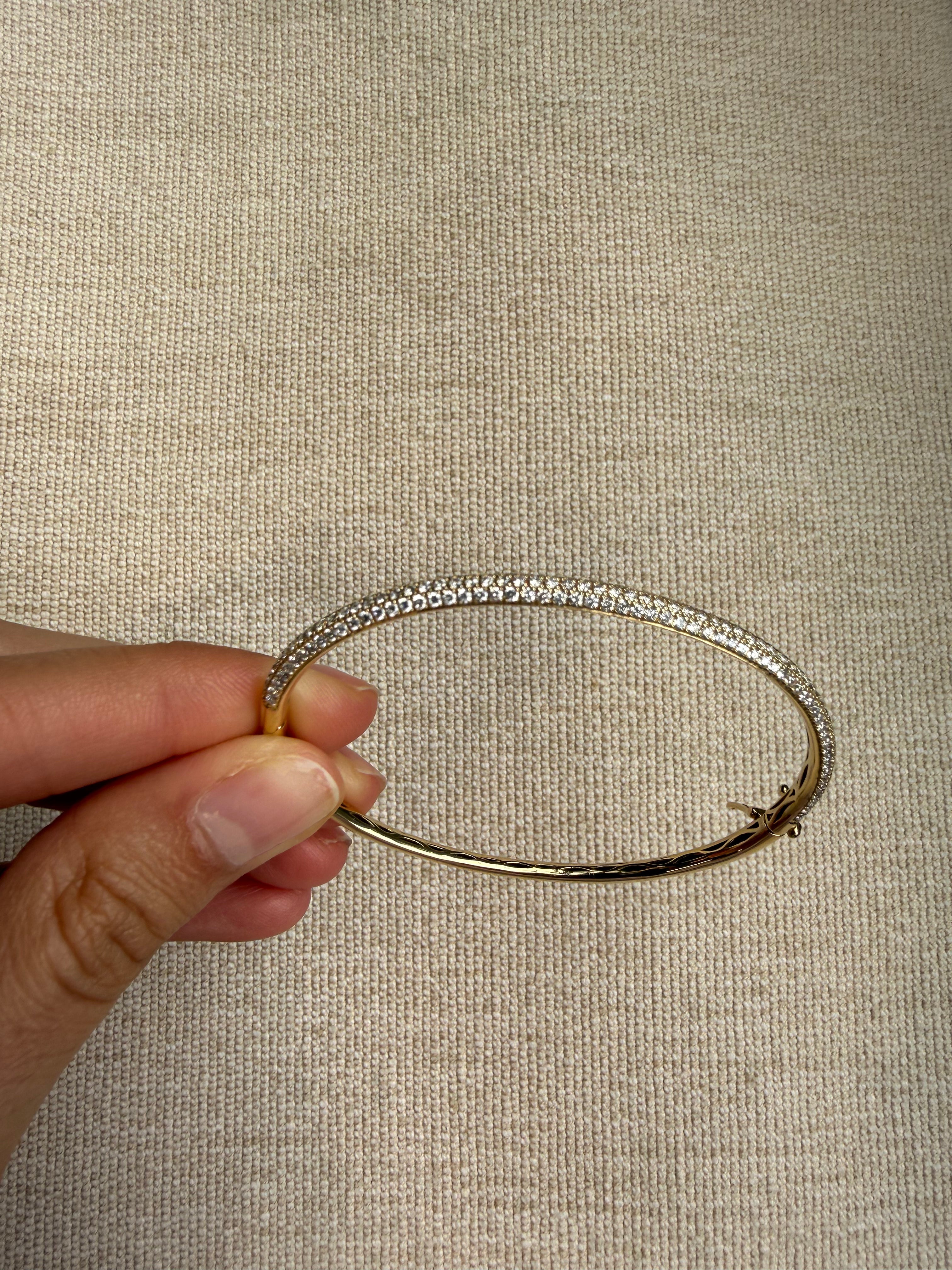 OBFJ0042 - 14K Gold Triple Row Diamond Hinged Bangle 2
