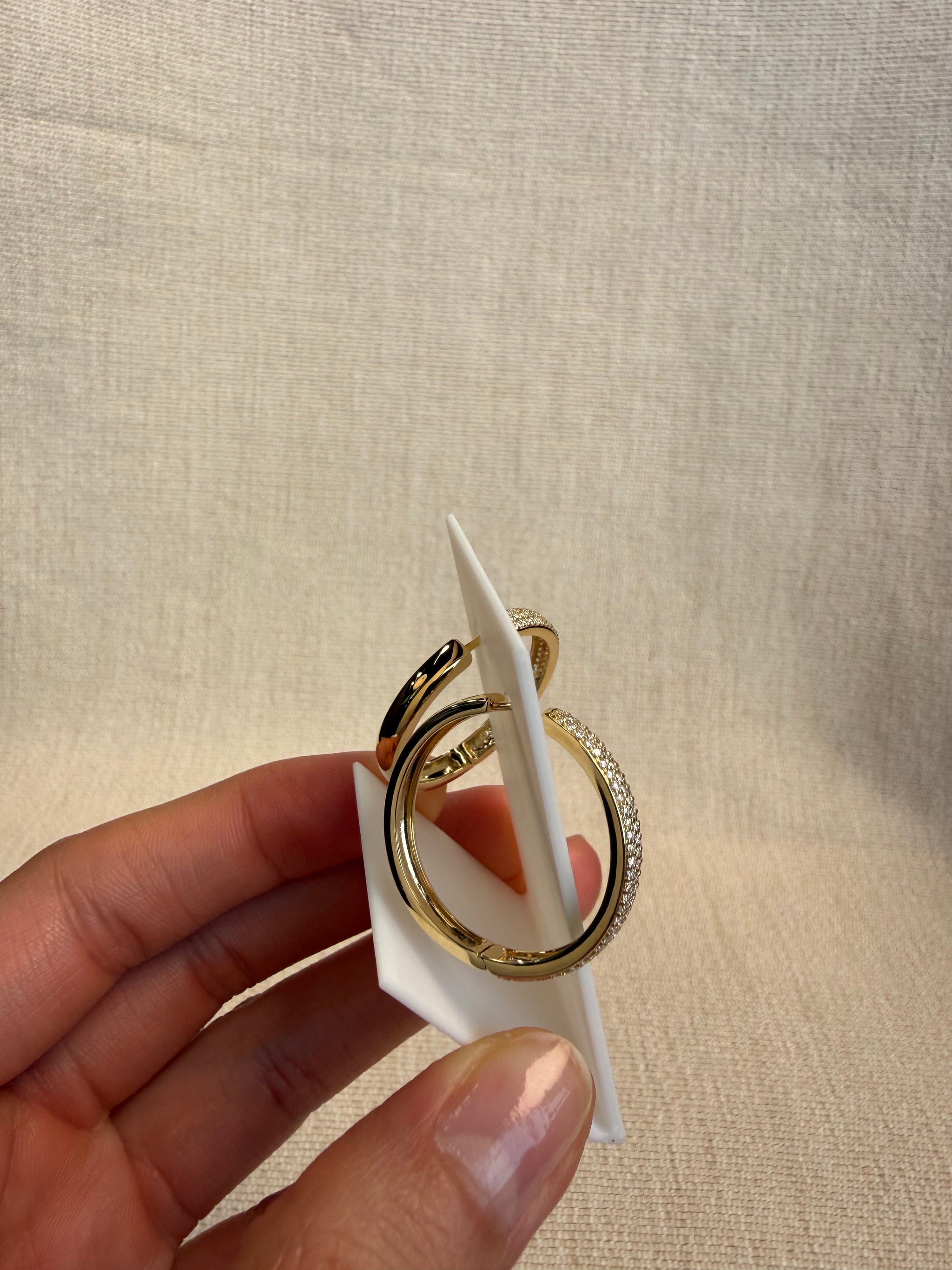 OBFJ0055 - 14k Gold Three Row Shared prongs Hoops 4