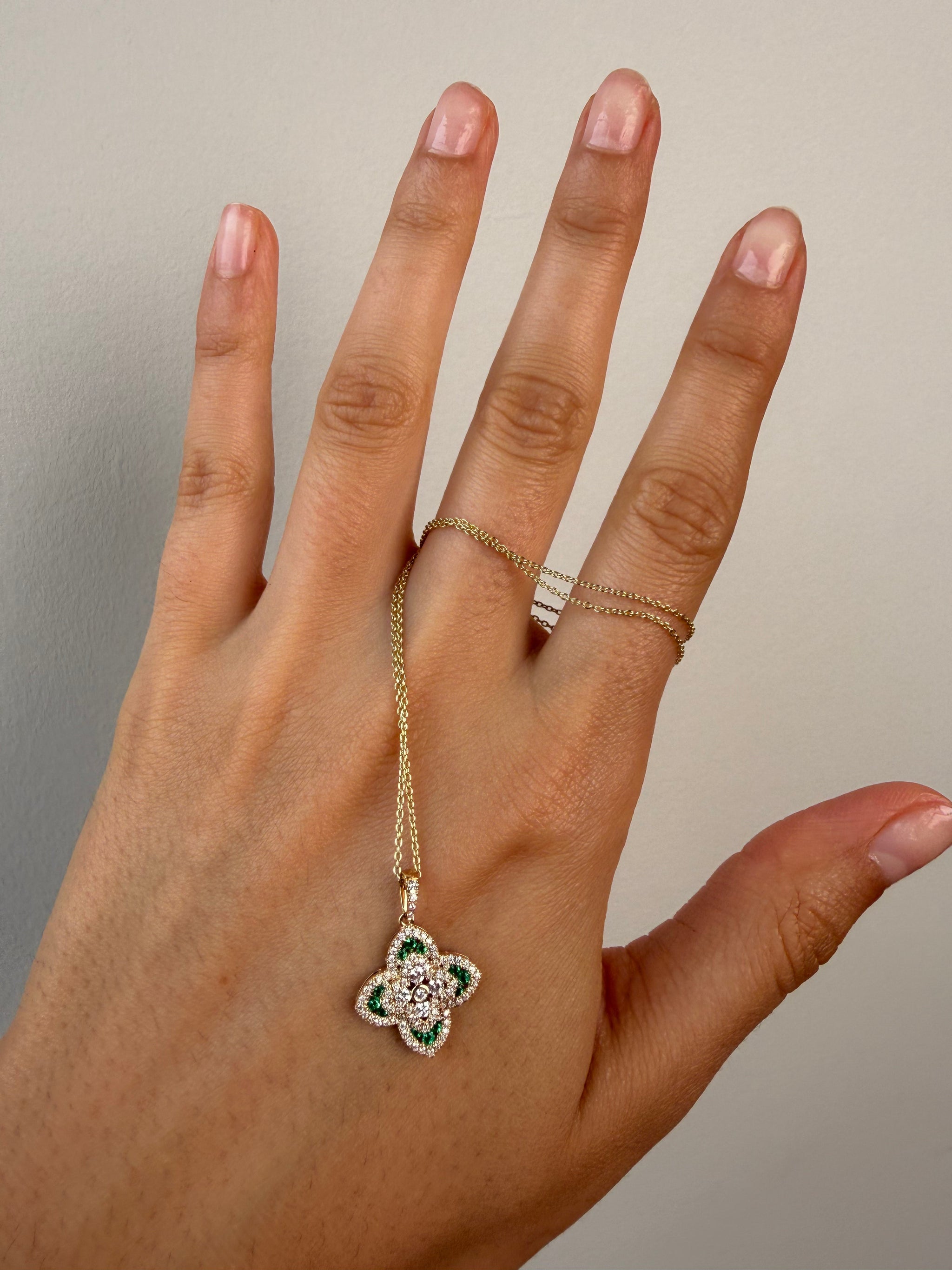 OBFJ0061 - 14k Gold Diamond and Emerald Flower Charm 2