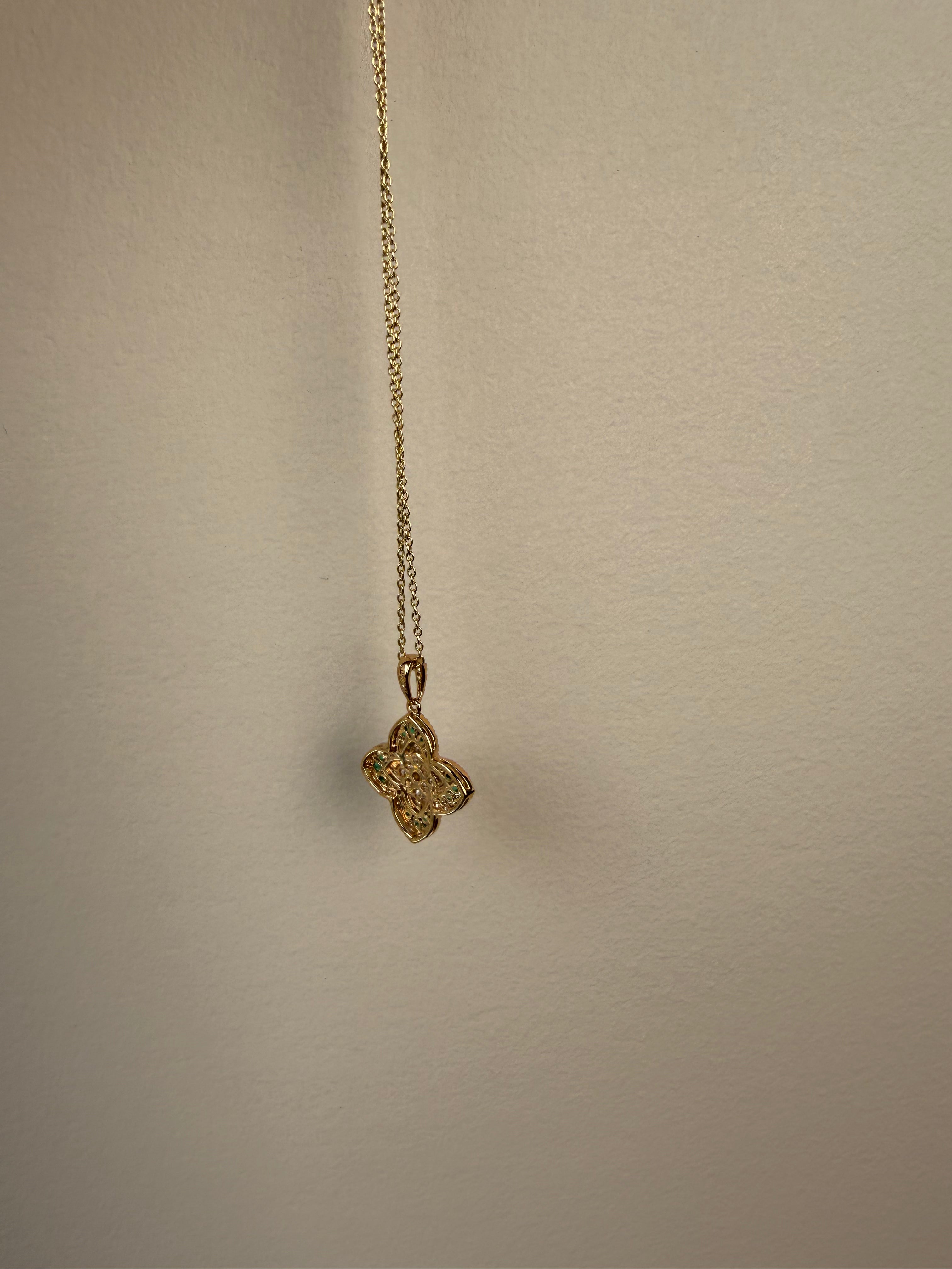 OBFJ0061 - 14k Gold Diamond and Emerald Flower Charm 5