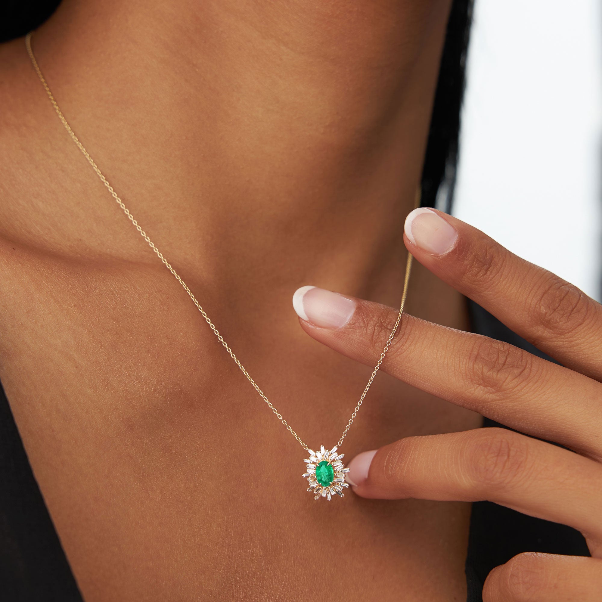 OBFJ1217 - 14k Oval Shape Emerald Necklace with Ballerina Baguettes 2