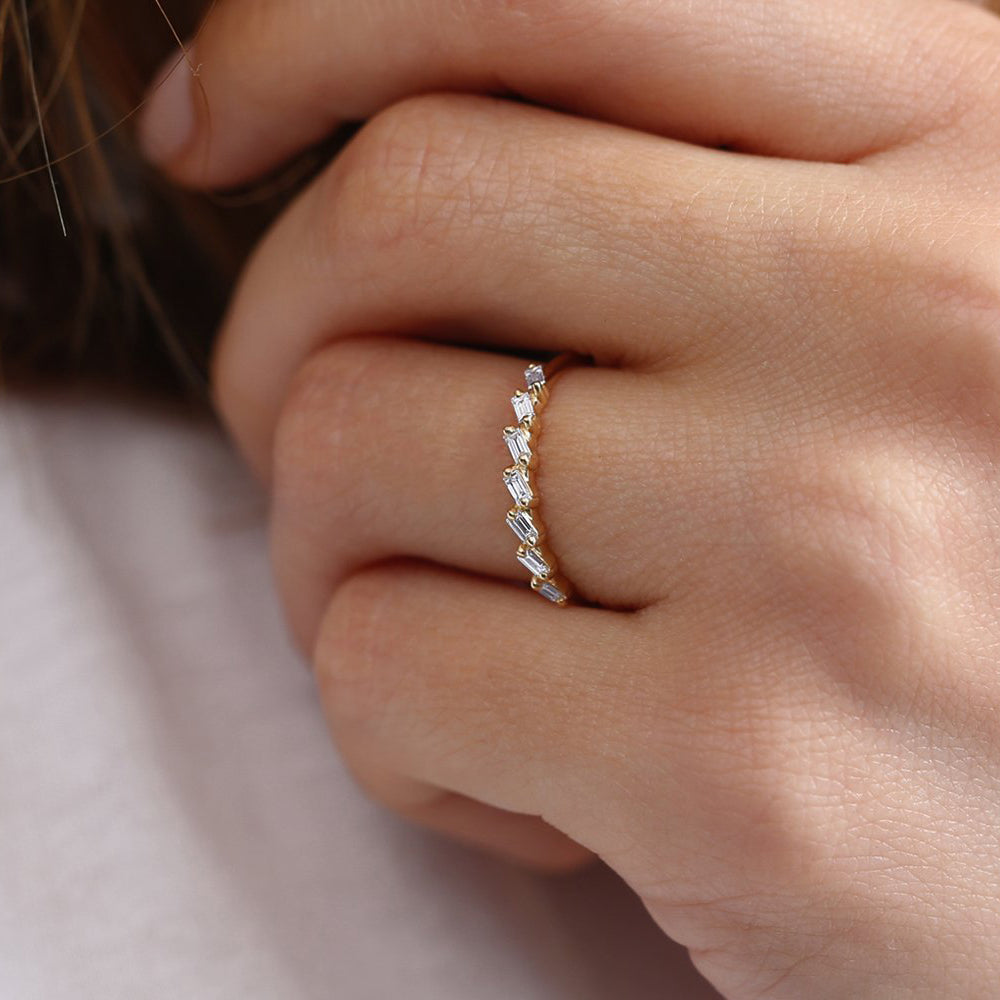 OBFJ1794 - 14k 7 Stone Slanted Baguette Diamond Ring 3