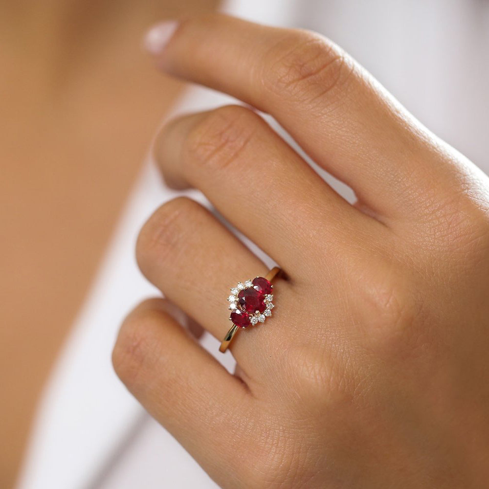 OBFJ1998 - 14k Three Stone Ruby Cluster Ring 10