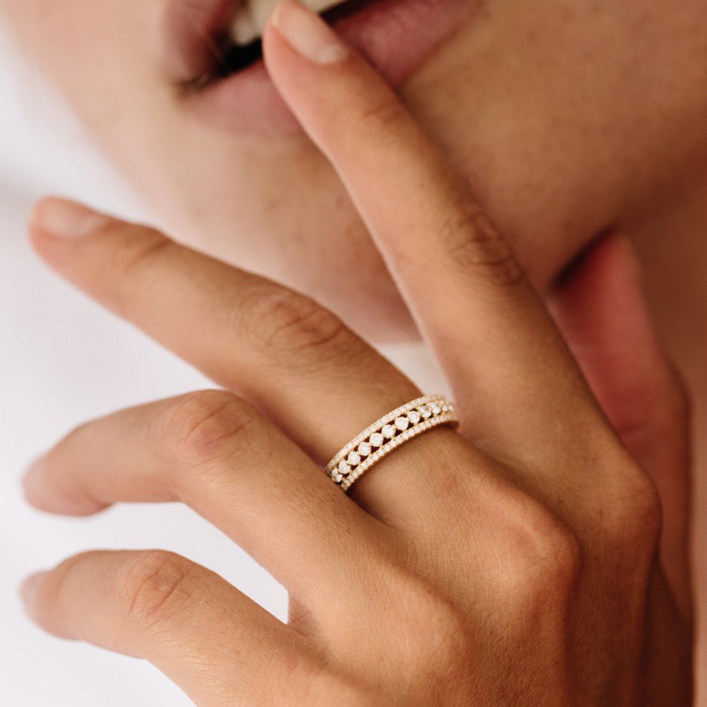 OBFJ1957 - 14k Triple Row Diamond Wedding Ring 3