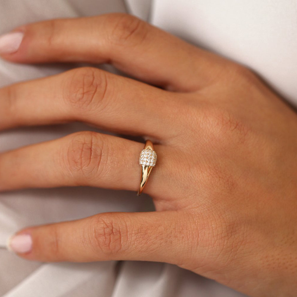 OBFJ1988 - 14k Pave Diamond Pinky Ring 4