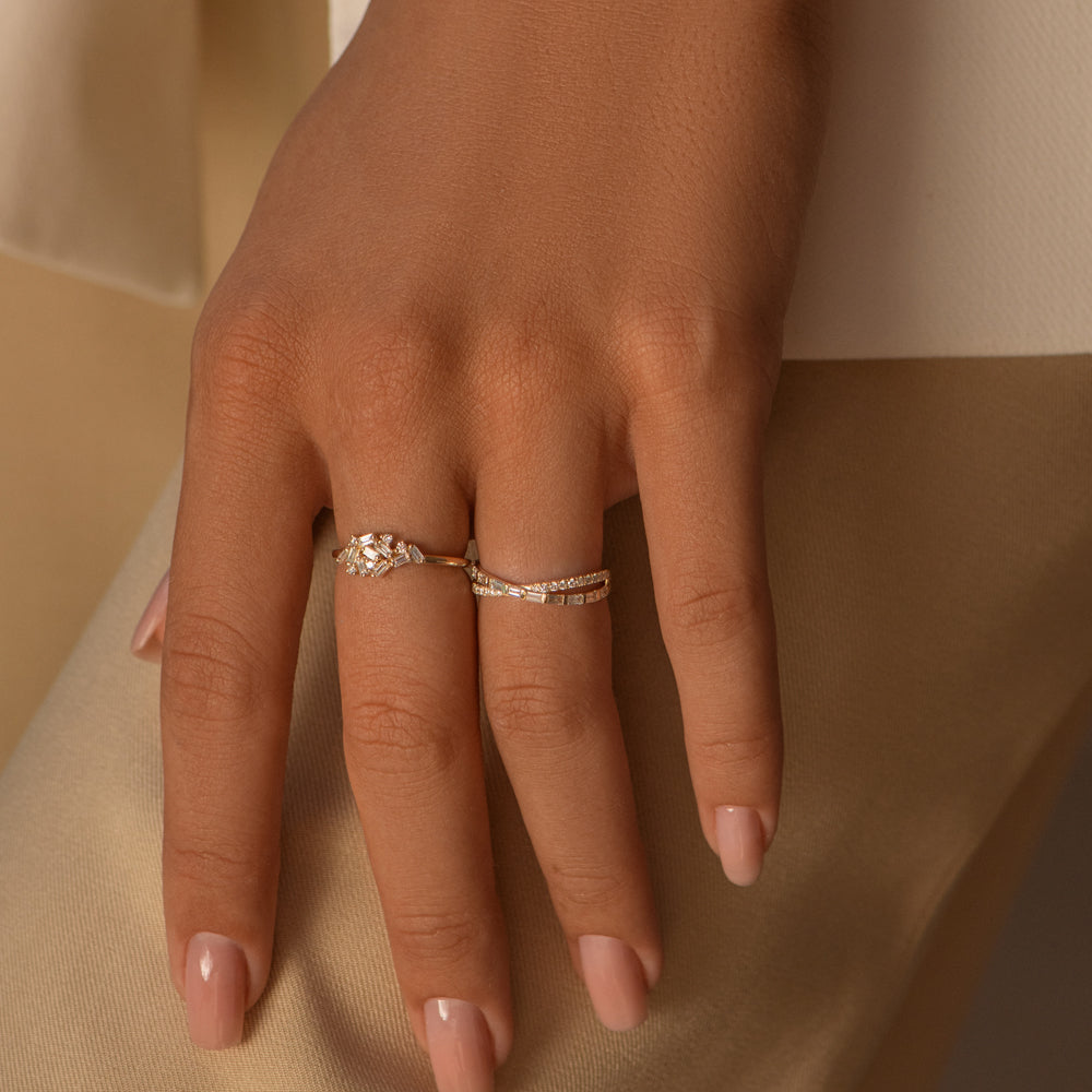OBFJ2200 - 14k Baguette and Round Diamond Dainty Cluster Ring 3