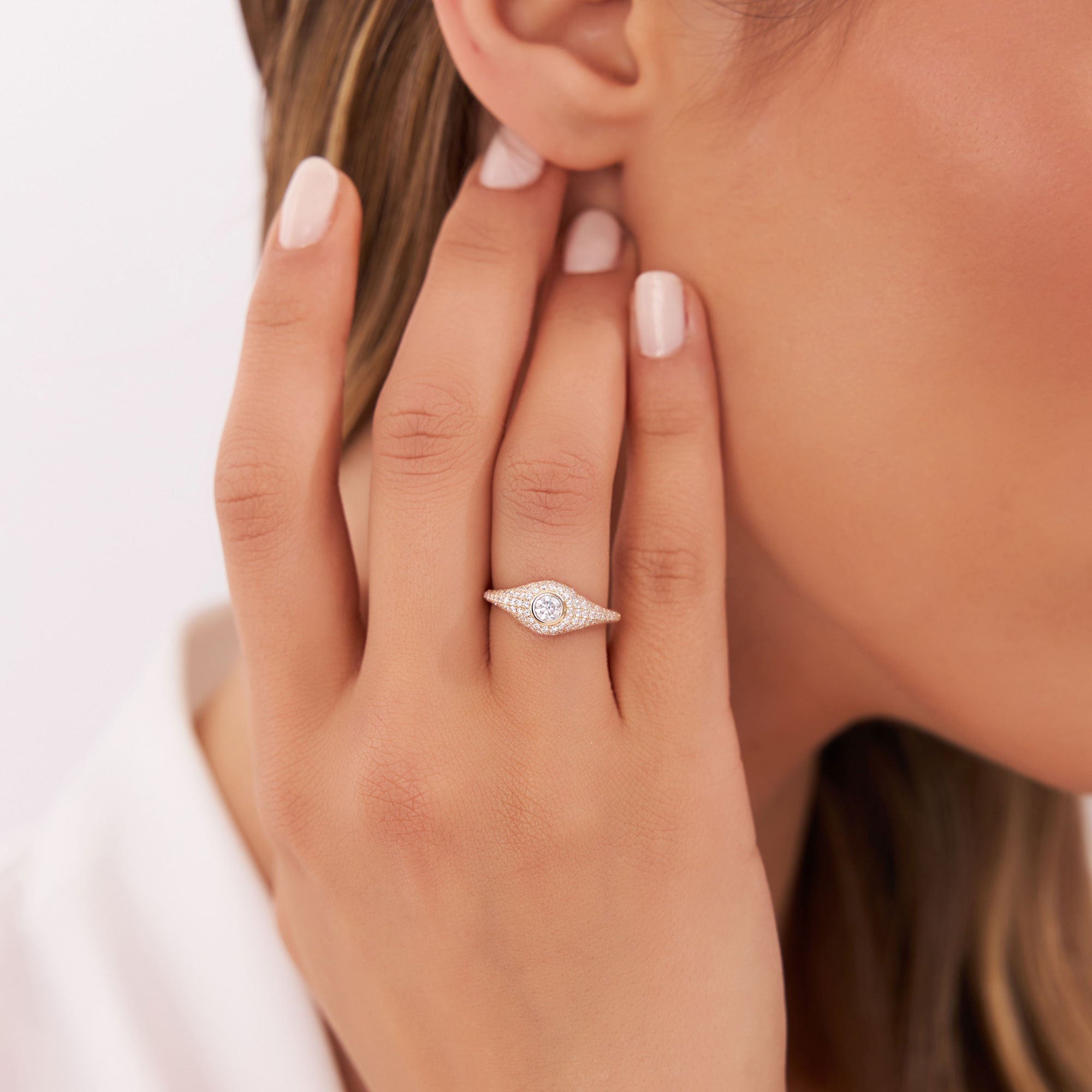 OBFJ1185 - 14K Pave Setting Round Diamond Signet Ring 2