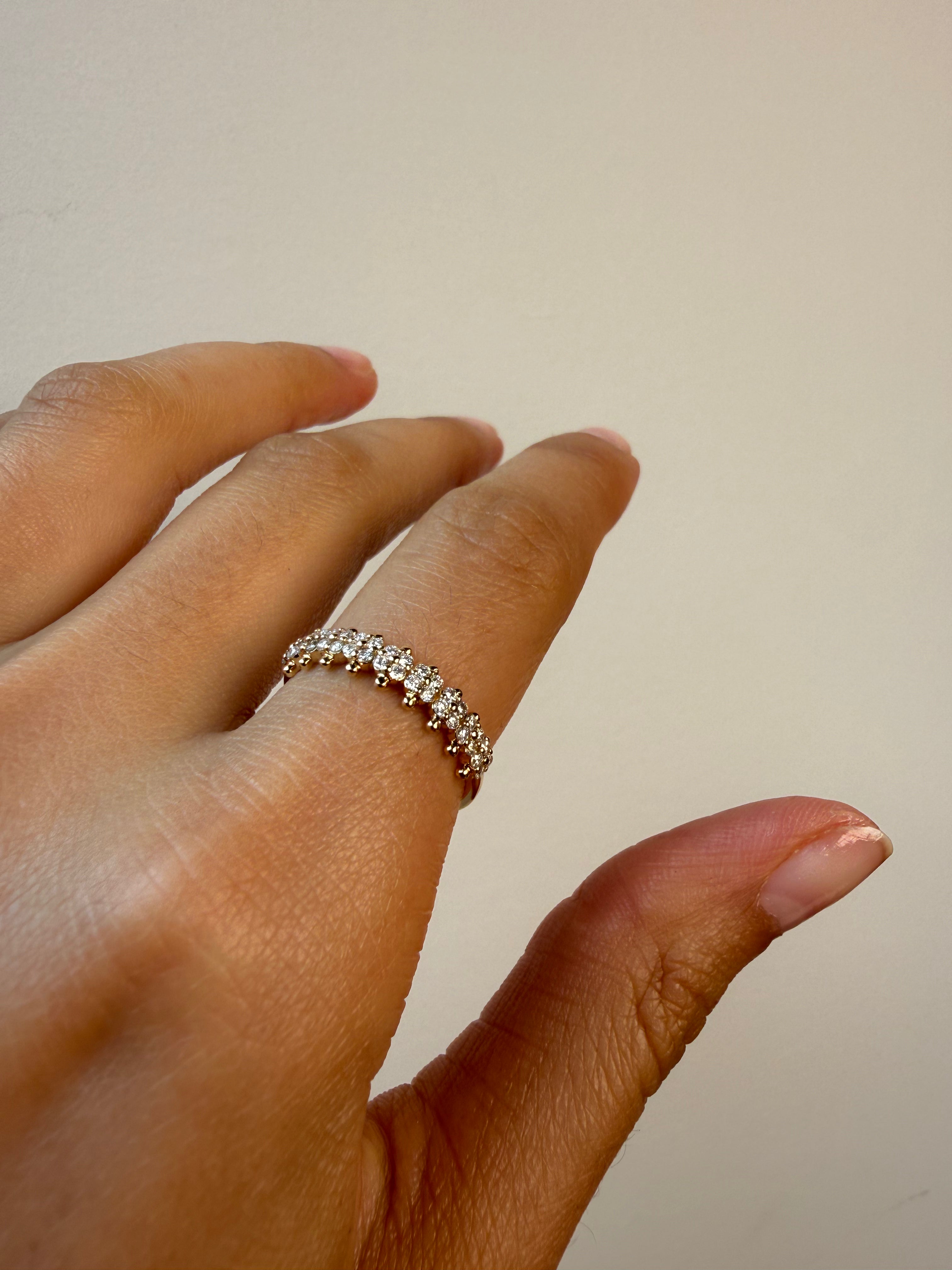 OBFJ0070 - 14K Gold Diamond Clover Bubble Stack Ring 4