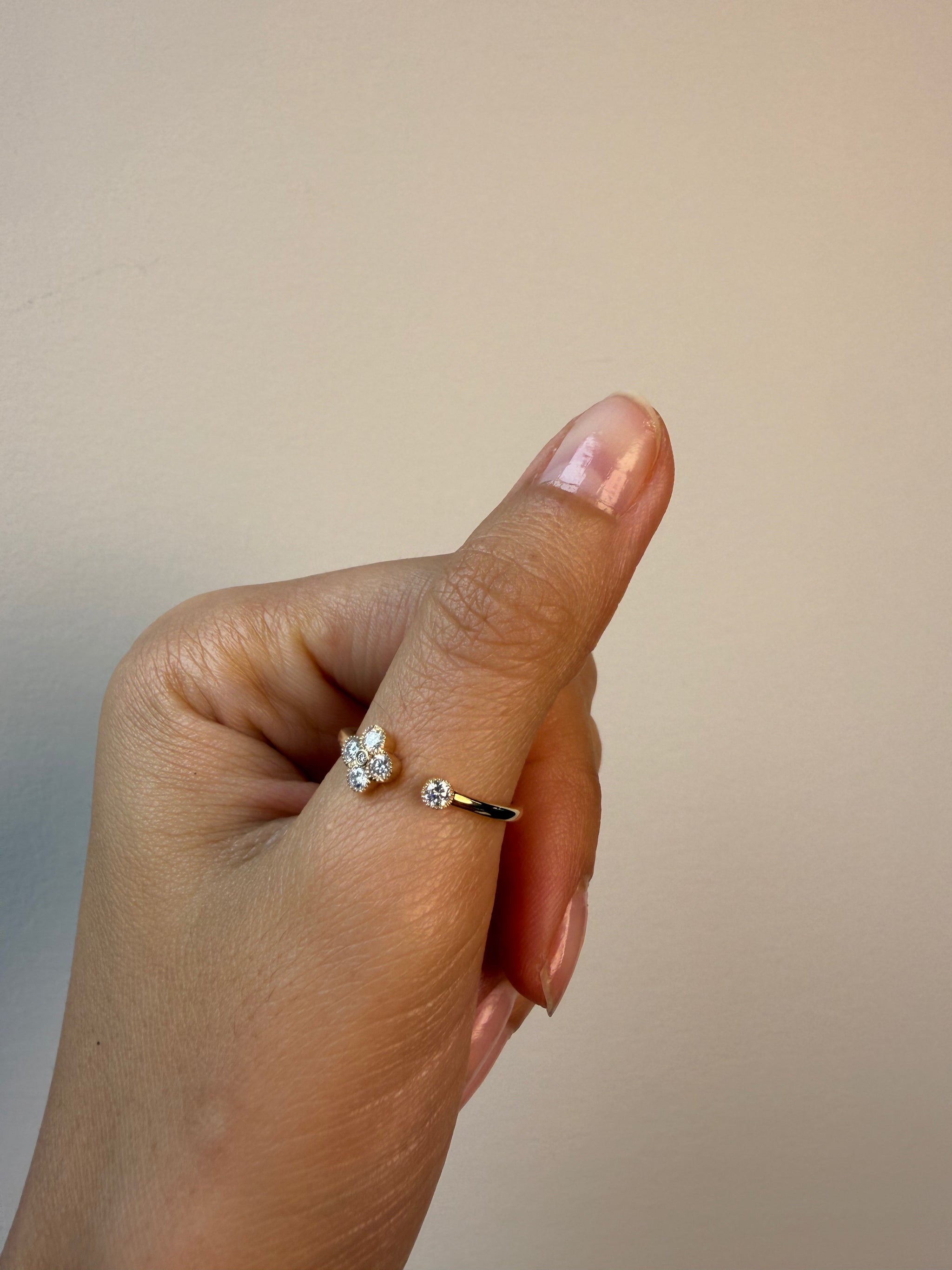 OBFJ0066 - 14k Gold Open Cuff Clover Diamond Band 3
