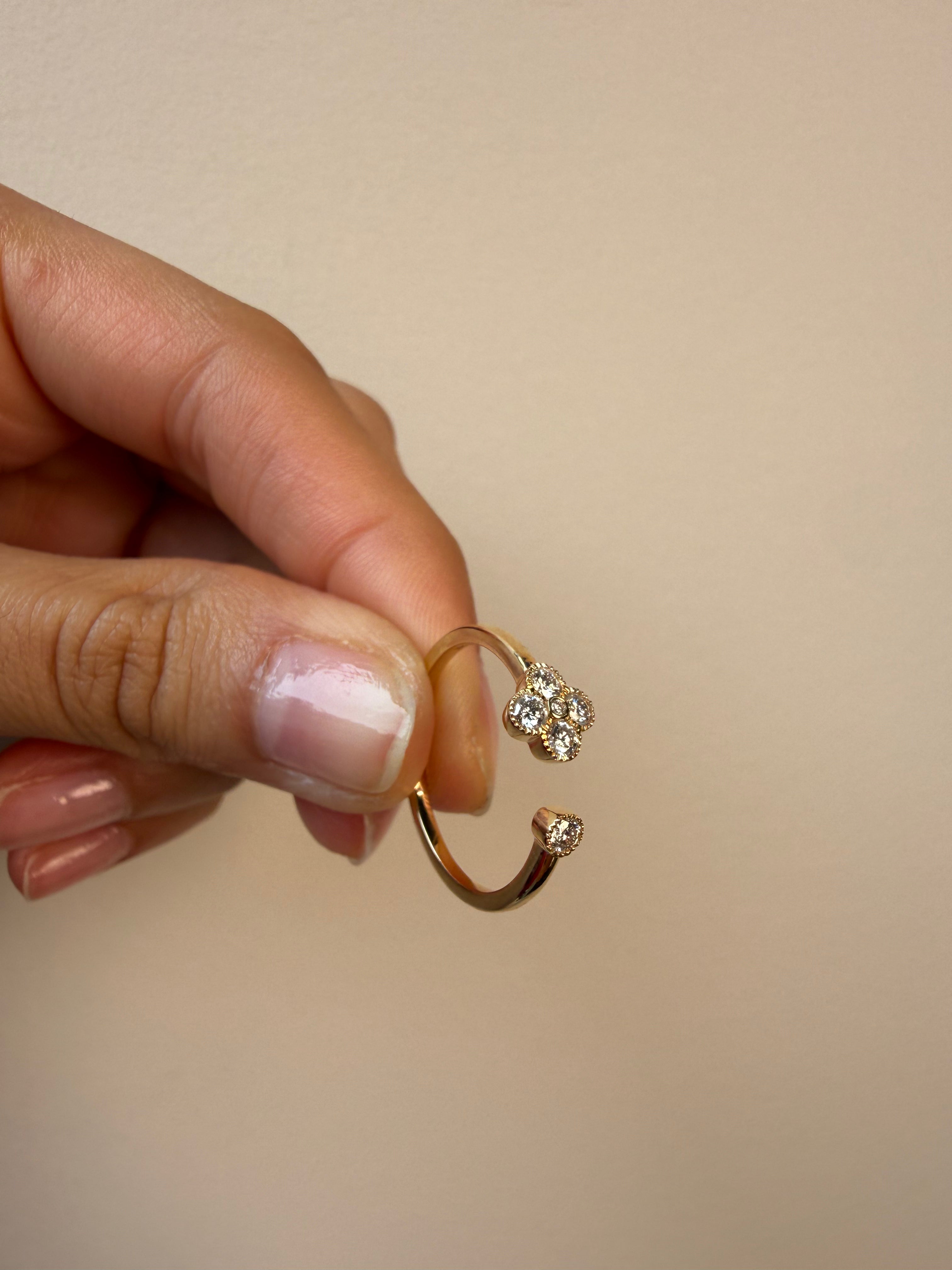 OBFJ0066 - 14k Gold Open Cuff Clover Diamond Band 4