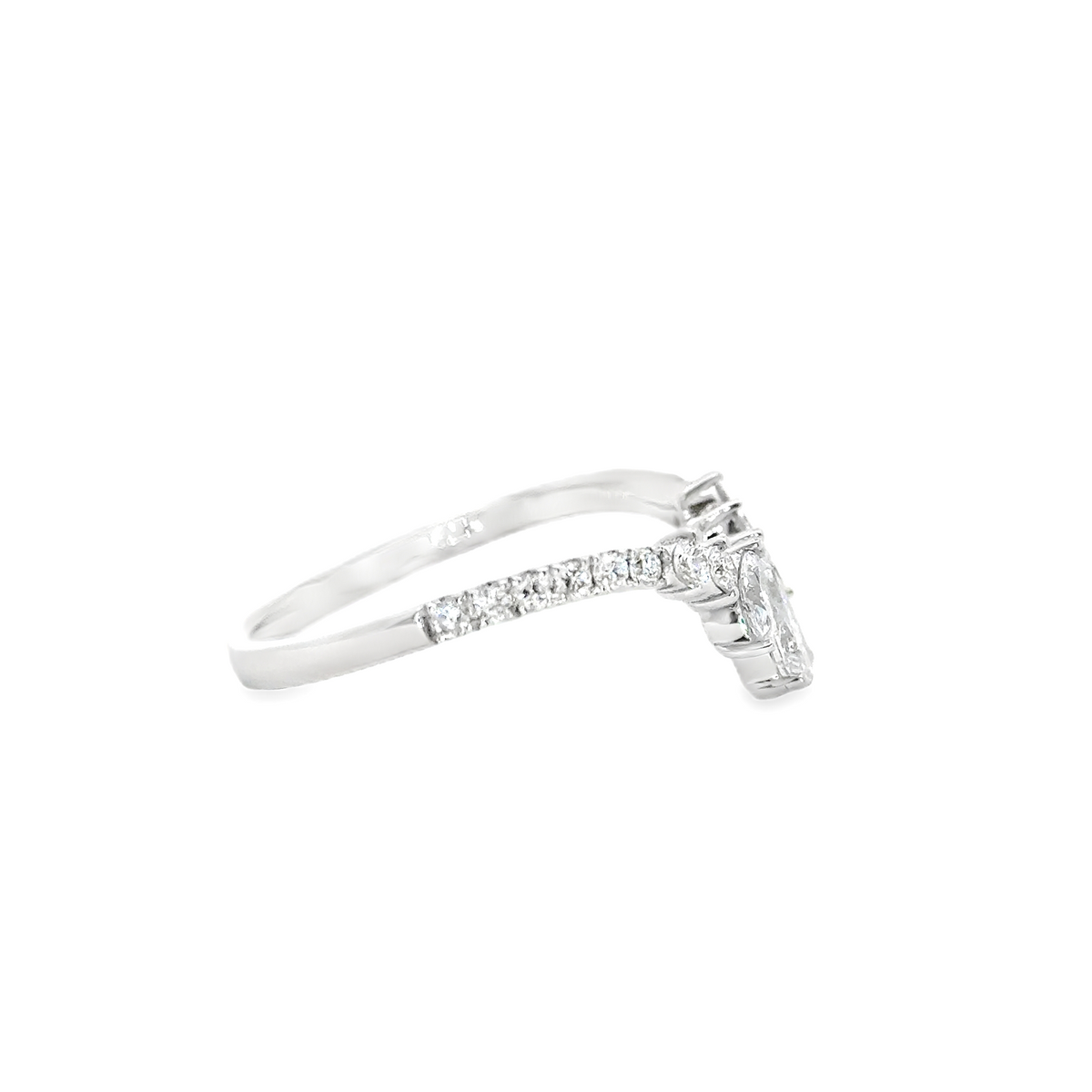 LBB006 - V-Shaped Pear at Round Lab Diamond Wedding Ring
