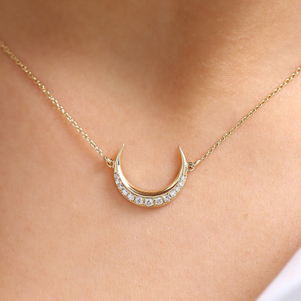 OBFJ1648 - 14K Gold Diamond Crescent Moon Necklace 2
