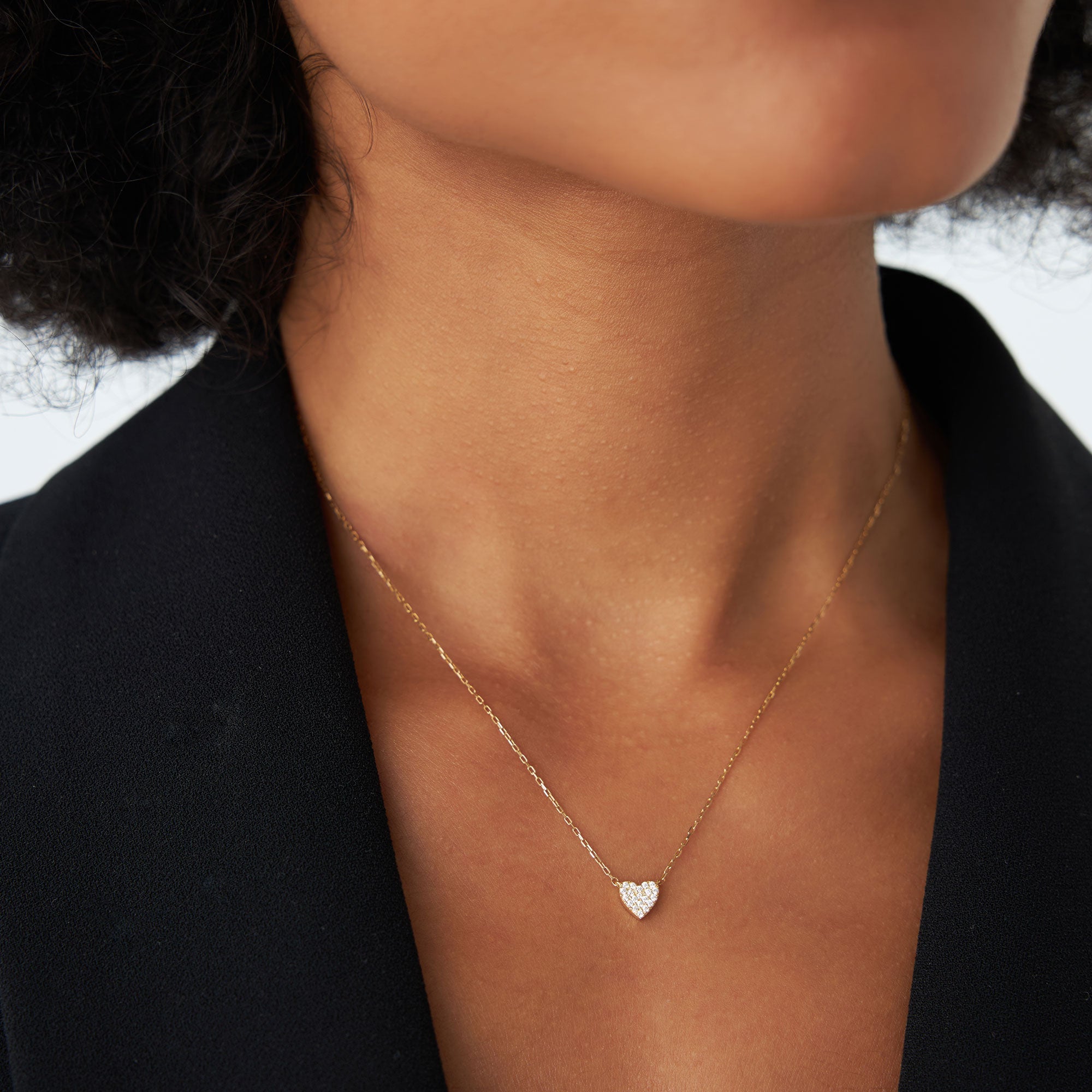 OBFJ1315 - 14k Gold Mini Heart Diamond Necklace 4