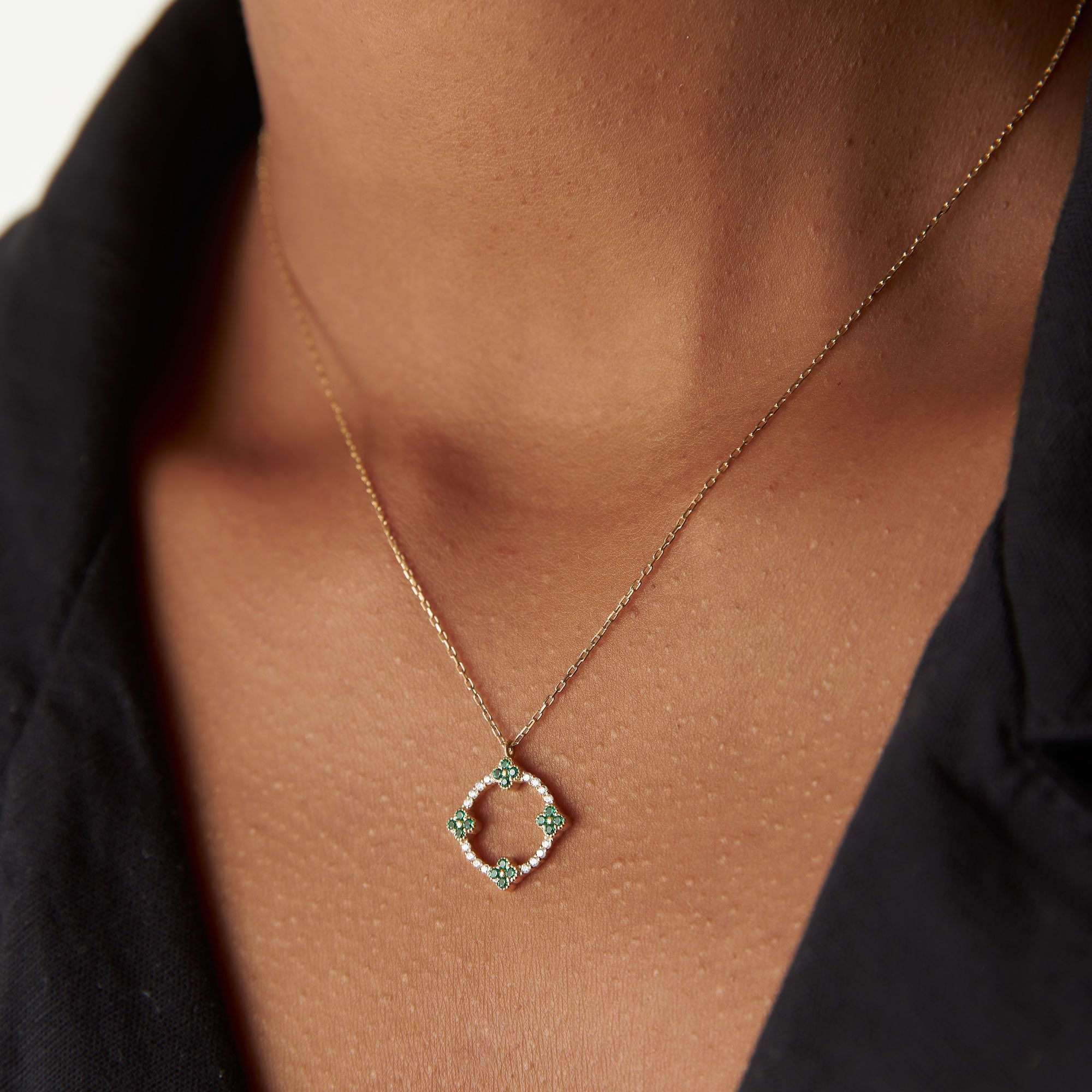 OBFJ1370 - 14k Diamond and Emerald Clover Necklace 2