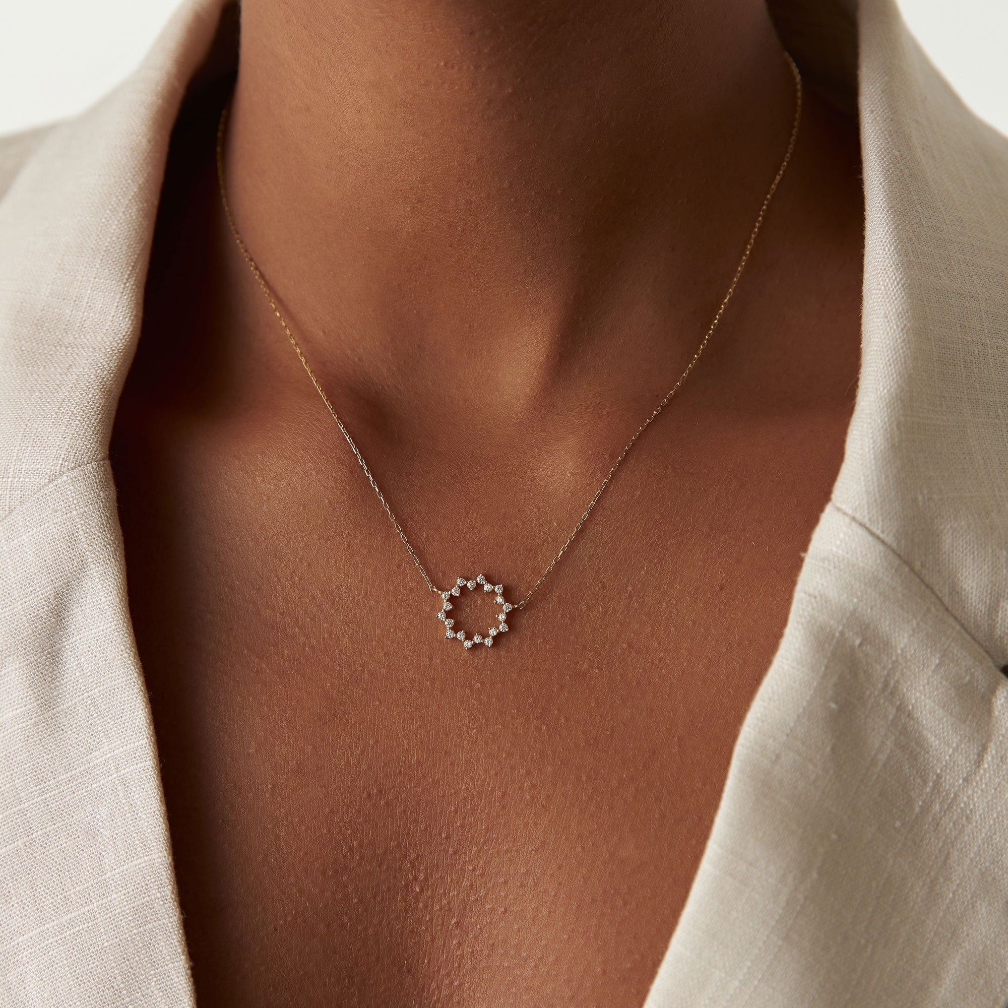 OBFJ1262 - 14k Diamond Sun Circle Necklace 4