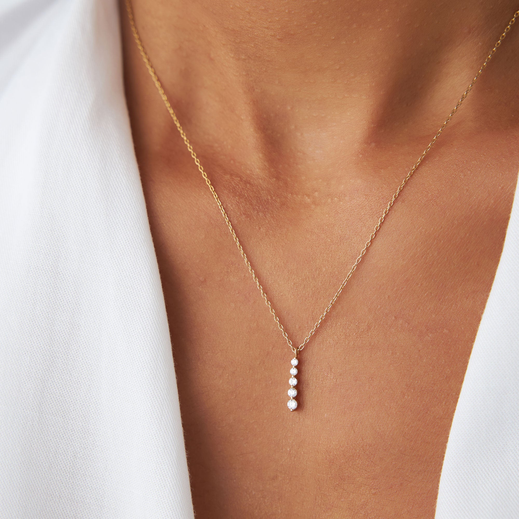 OBFJ1312 - 14k Gold Diamond Bar Necklace 2