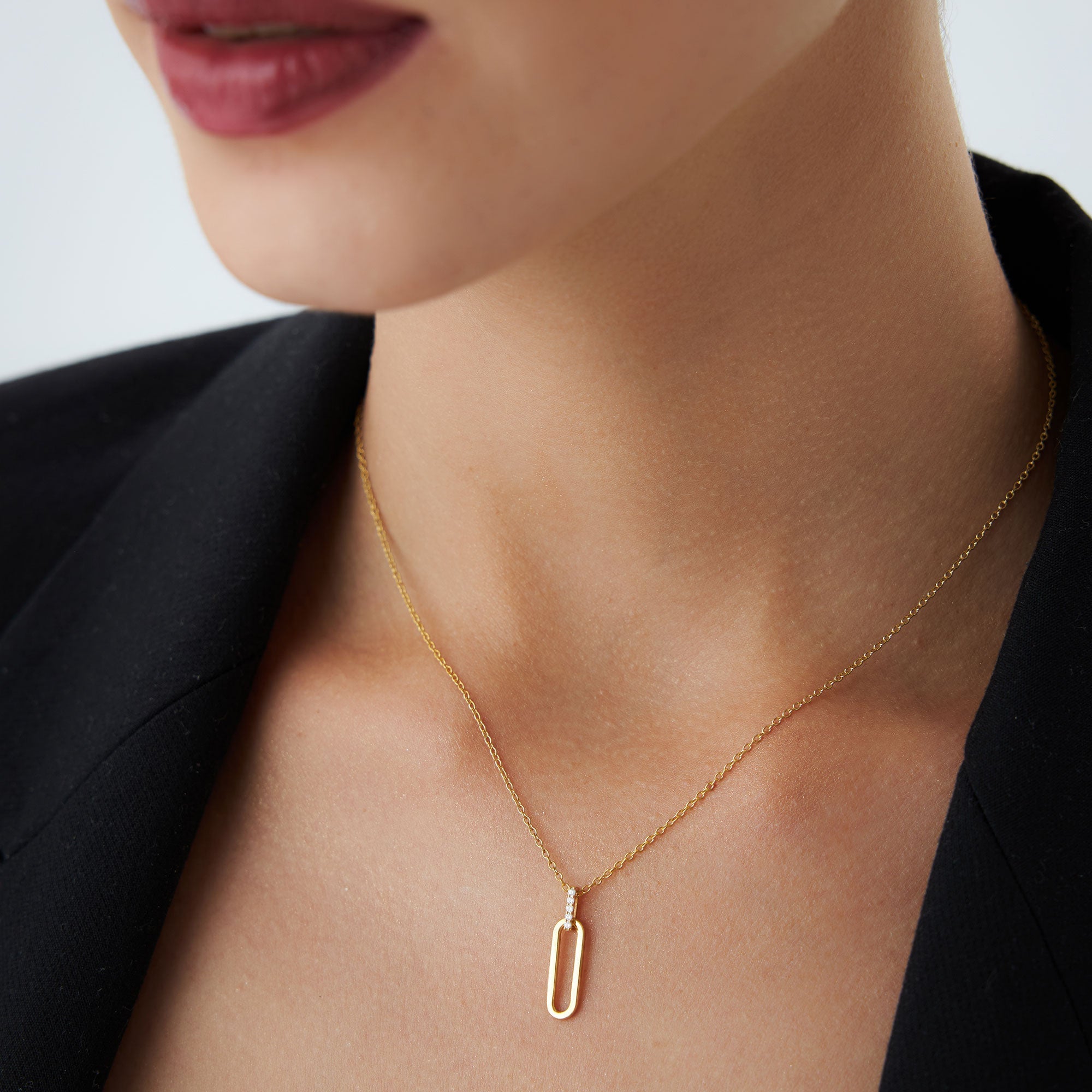 OBFJ1233 - 14k Gold Paper Clip Link Pendant Necklace 3