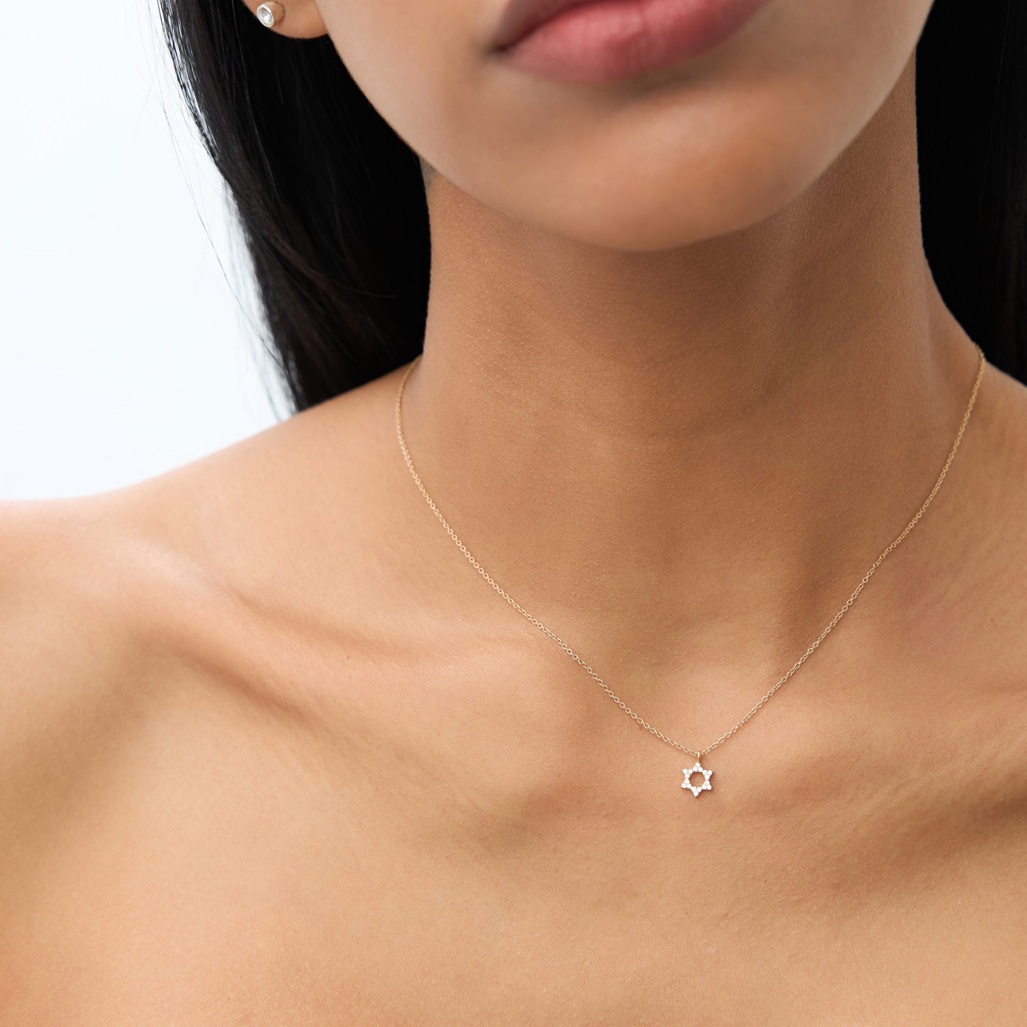 OBFJ0956 - 14K Gold Star of David Diamond Necklace 5