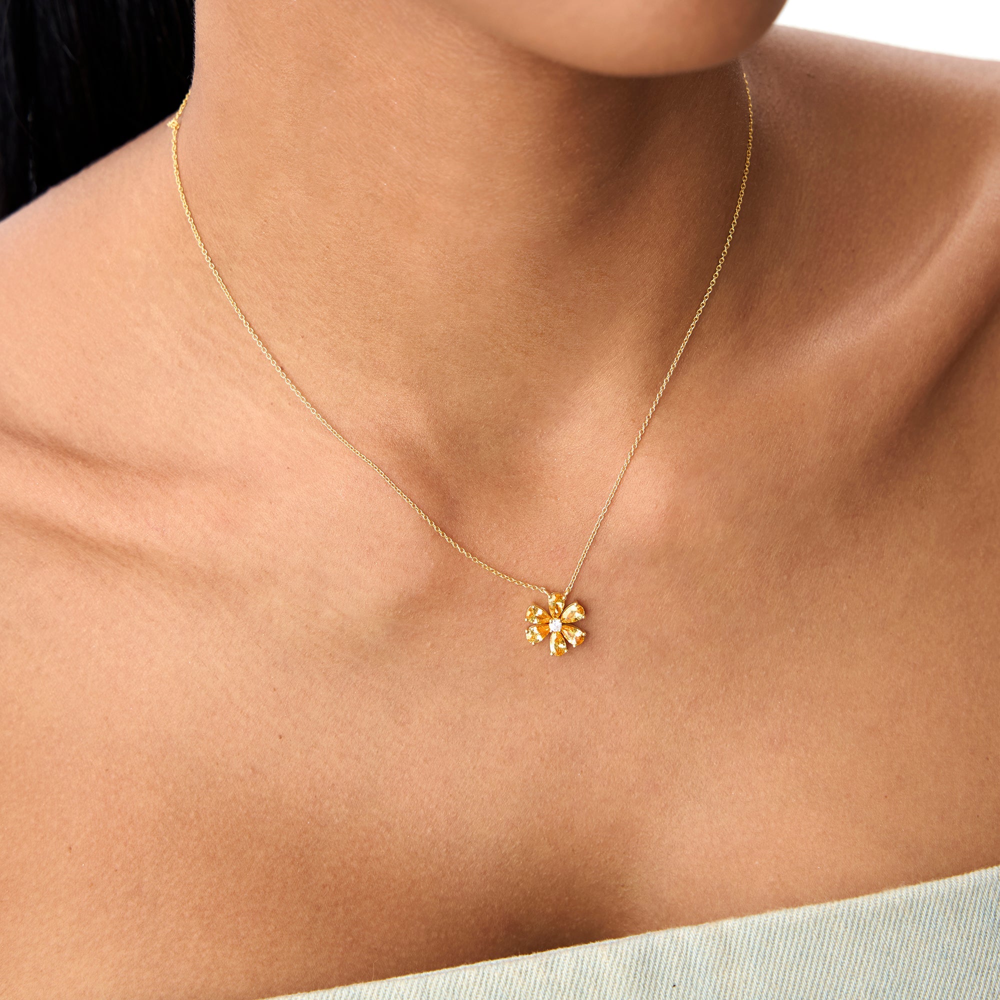 OBFJ0840 - 14K Gold Citrine Flower Necklace 3