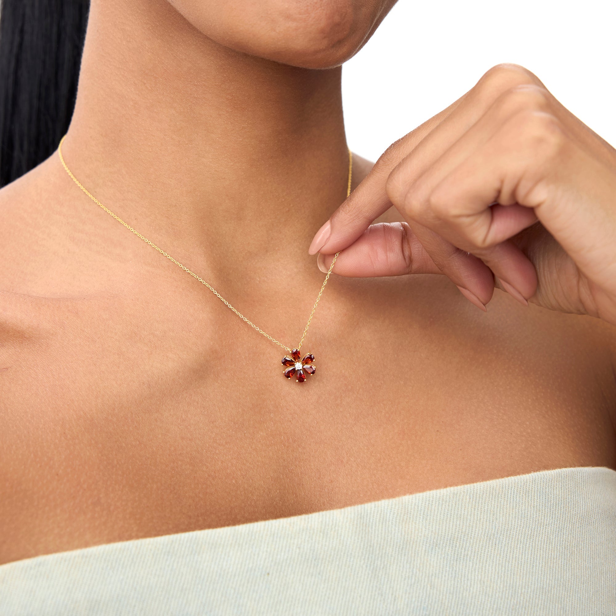 OBFJ0839 - 14K Gold Garnet Flower Necklace 3