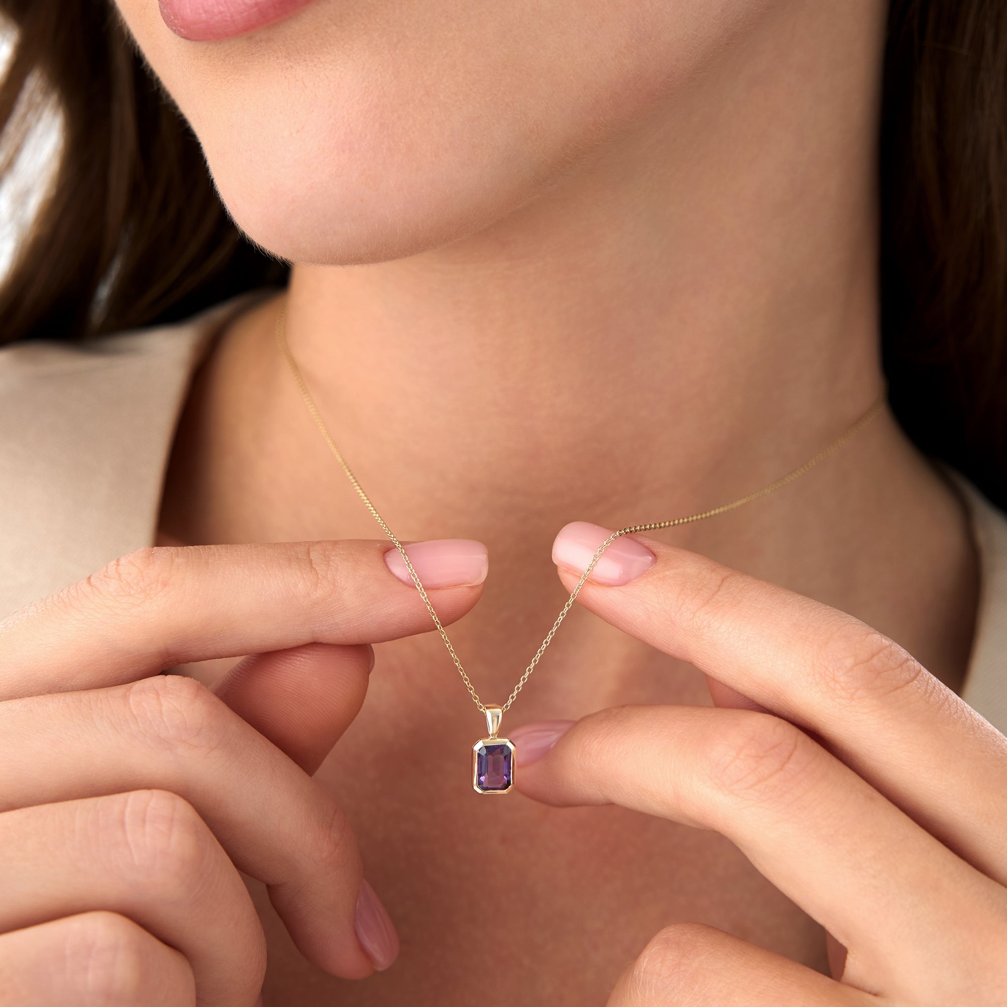 OBFJ0475 - 14K Emerald Cut Amethyst Vertical Bezel Setting Pendant 3