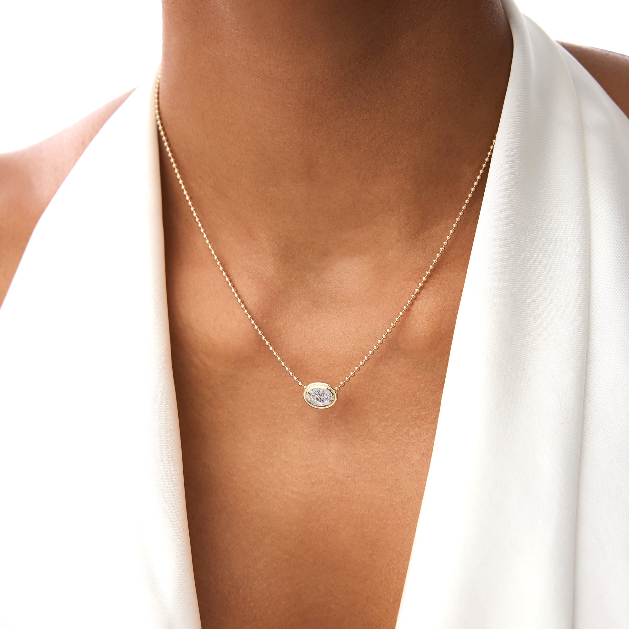 OBFJ0392 - 0.75 Ctw 14k Gold Oval Shape Bezel Lab Grown Diamond Beaded Necklace - Lega 3