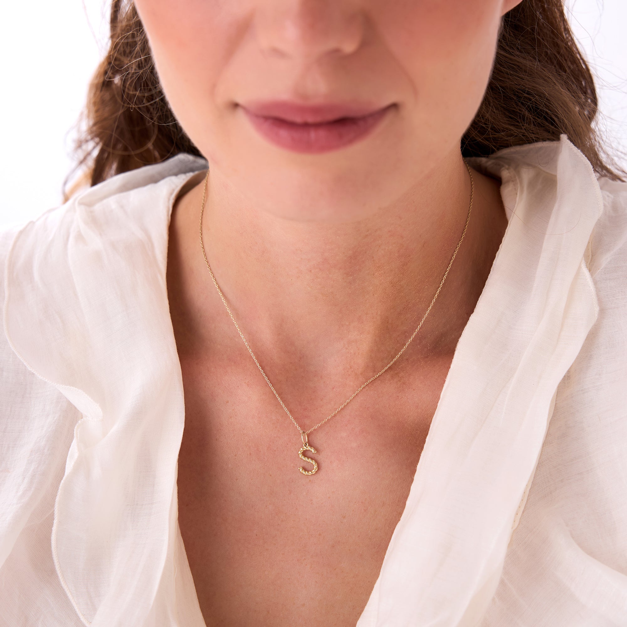 OBFJ0517 - 14K Rope Initial Pendant Necklace 5