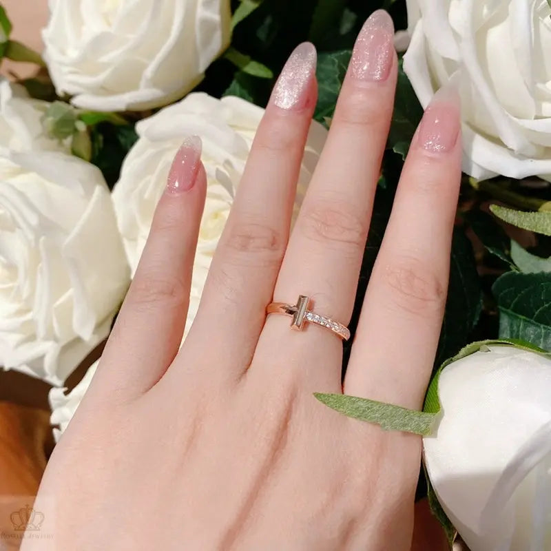 Cross Diamond Wedding Band Ring - LR36 Camélia™