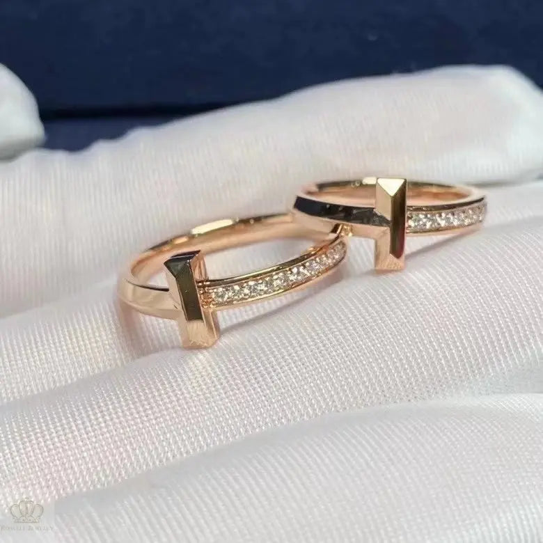 Cross Diamond Wedding Band Ring - LR36 Camélia™