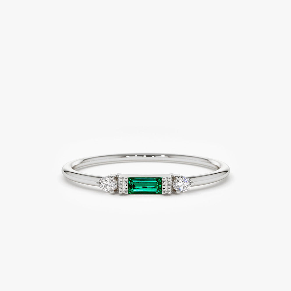 OBFJ1674 - 14k Baguette Emerald with Diamond Ring 5