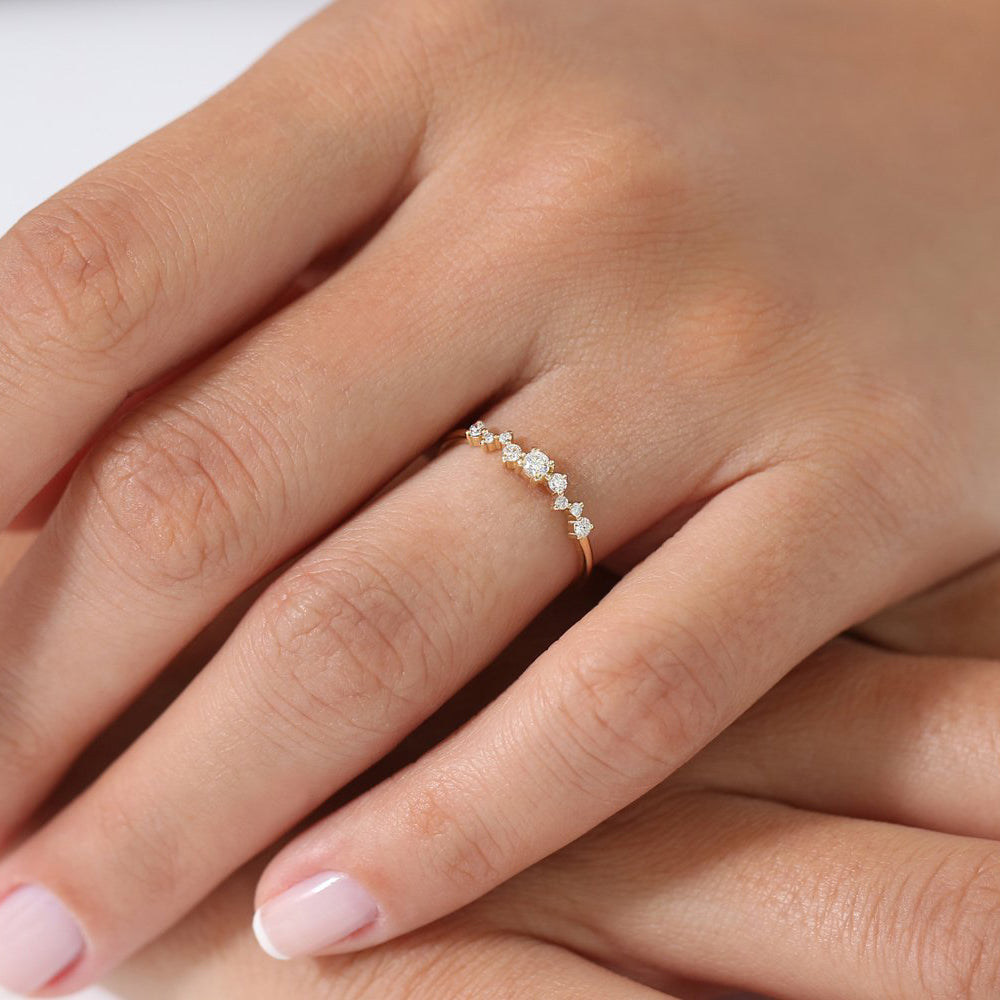 OBFJ1754 - 14k Multistone Diamond Cluster Ring 4